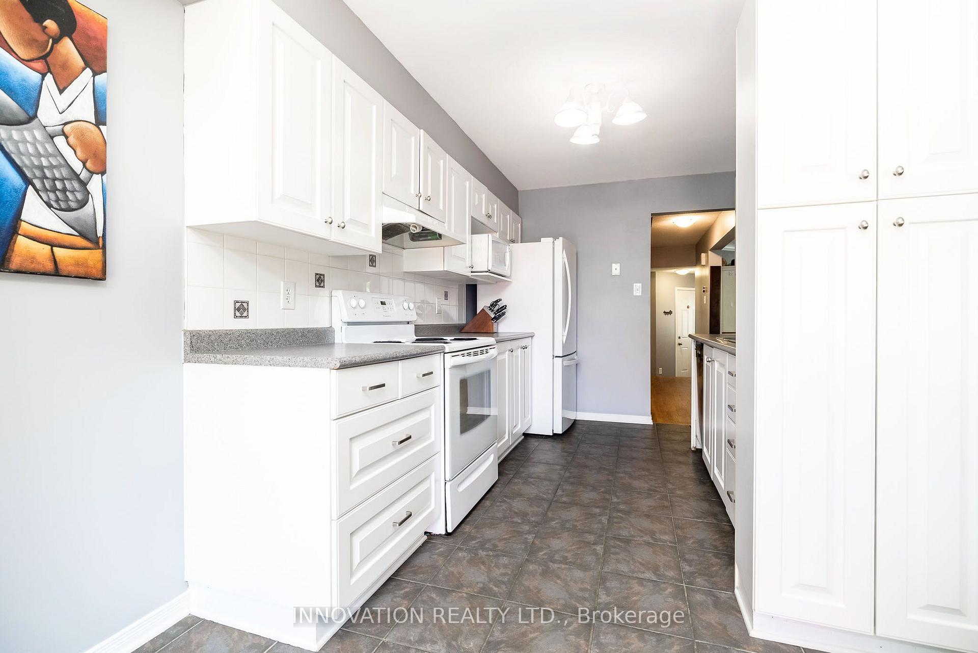 Photo 15 of 277 Applecross Crescent, Ottawa, Kanata - Morgan's Grant/South March — HOMEH