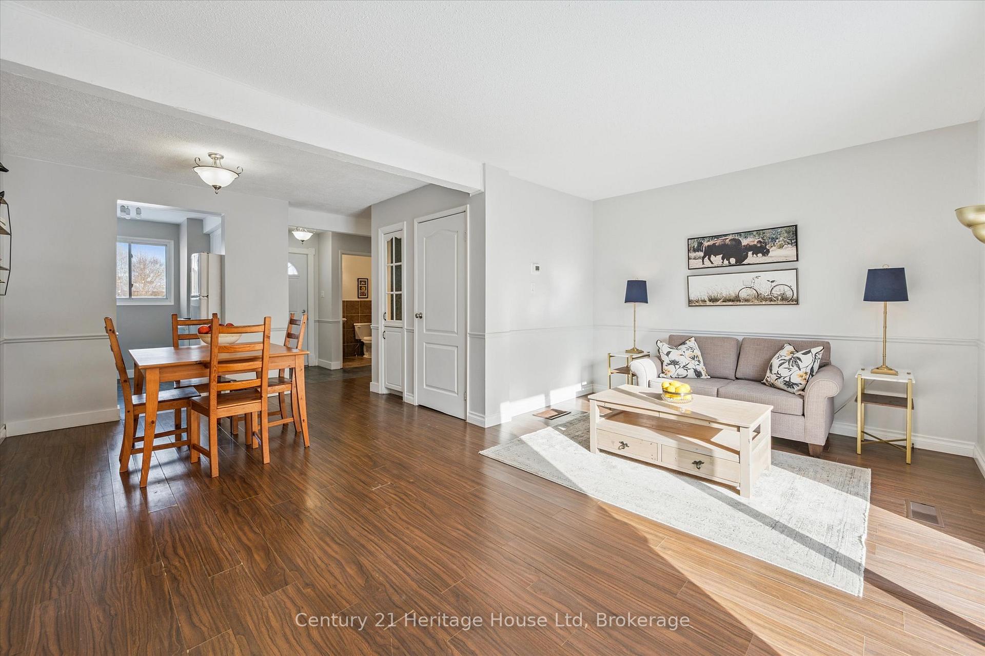 Photo 12 of Unit 230, 31 Greengate Road, Guelph, Junction/Onward Willow — HOMEH