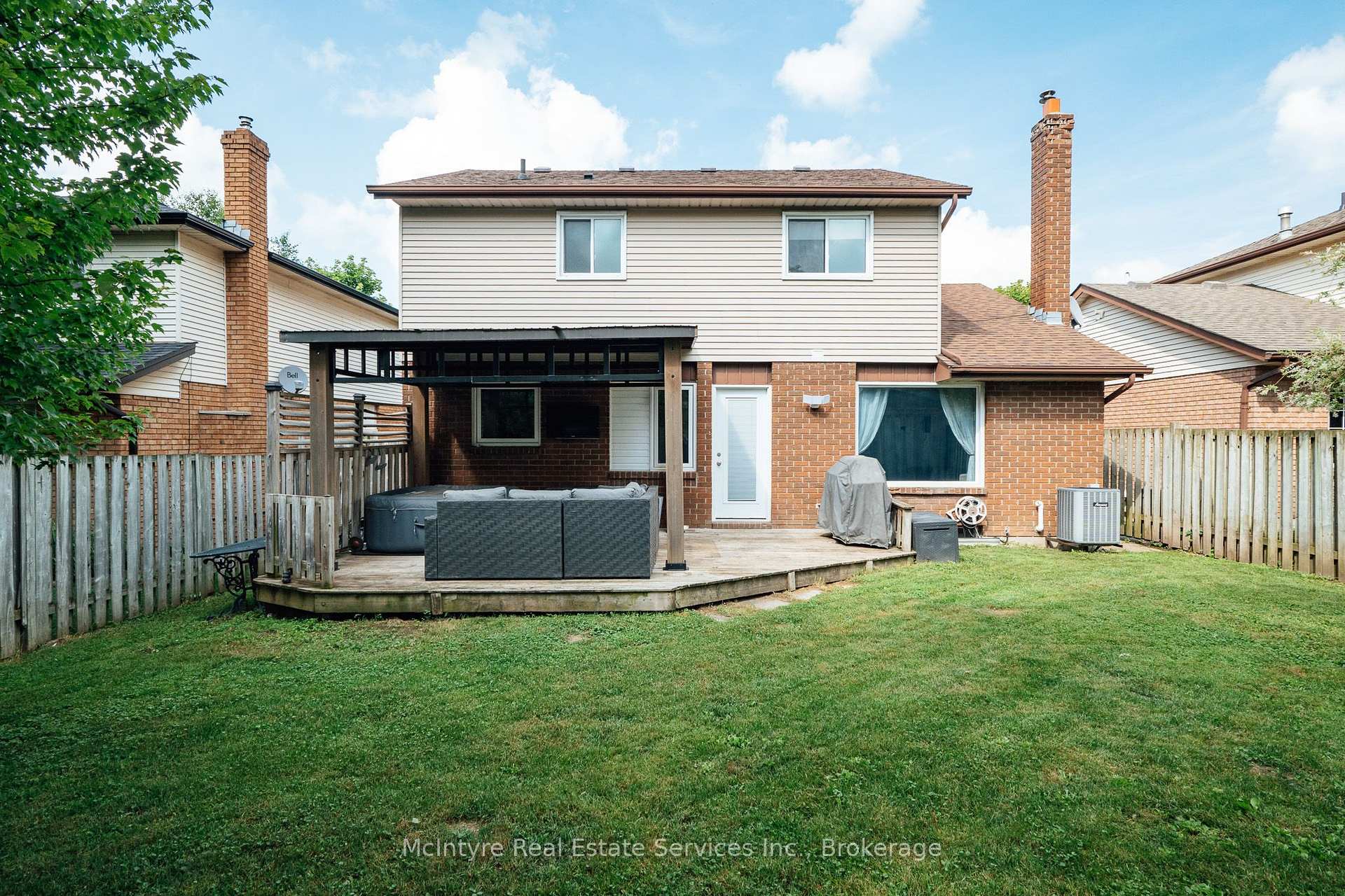 Photo 44 of 277 Canterbury Drive, Waterloo, Lexington/Lincoln Village — HOMEH