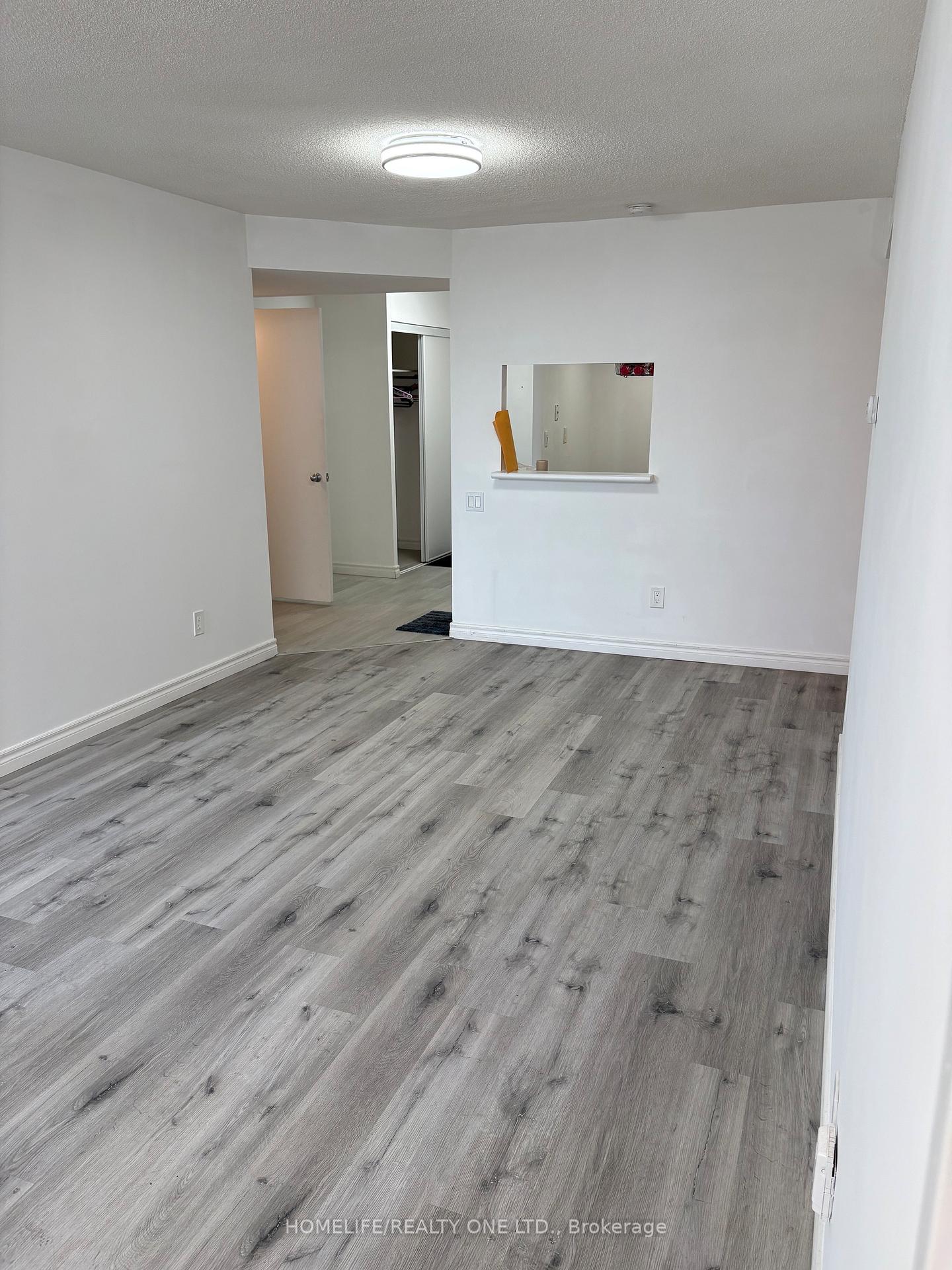 Front of Unit 202, 2466 Eglinton Avenue E