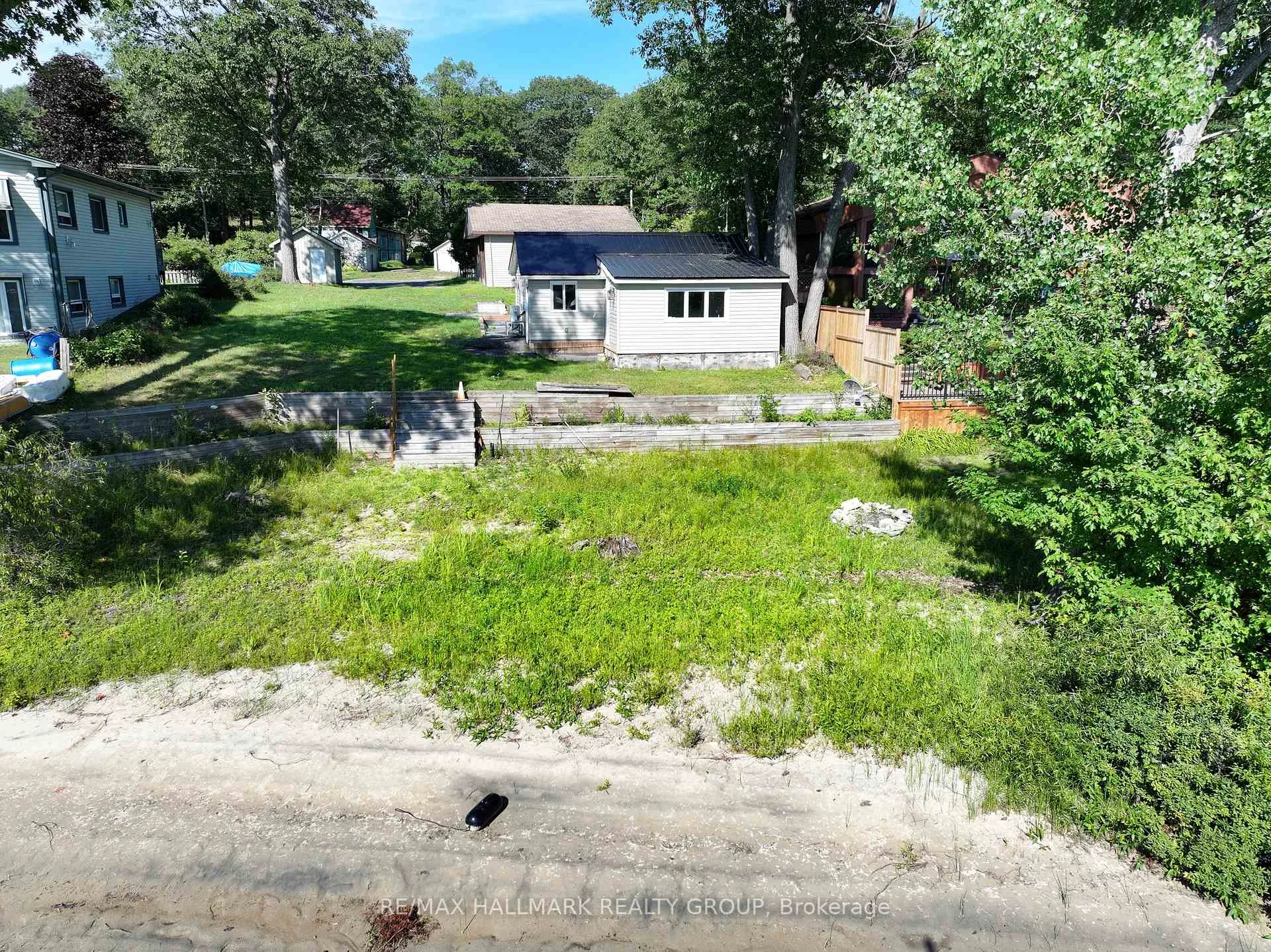 Photo 7 of 1114 Bayview Drive, Ottawa, Constance Bay — HOMEH