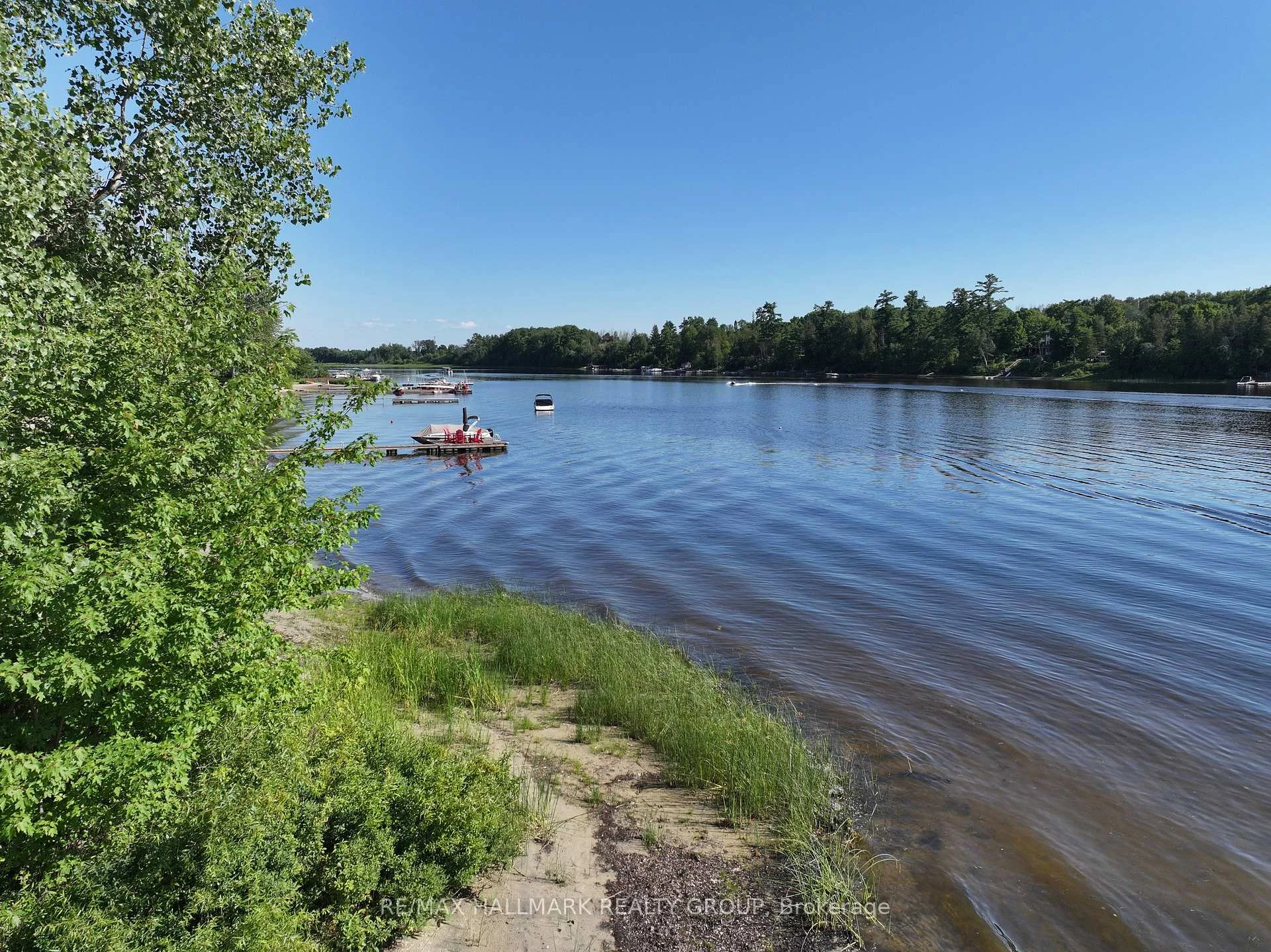 Photo 9 of 1114 Bayview Drive, Ottawa, Constance Bay — HOMEH