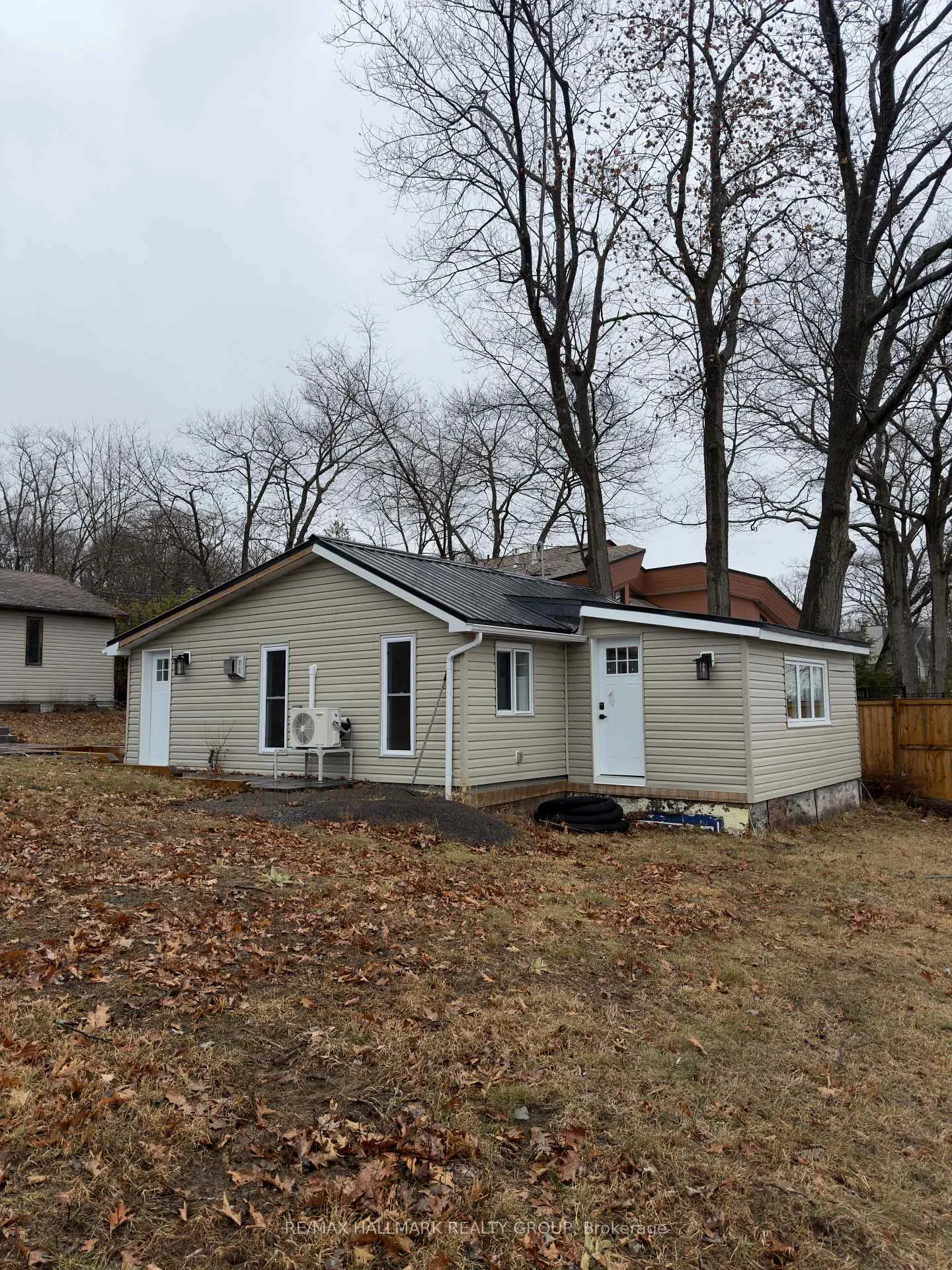 Photo 11 of 1114 Bayview Drive, Ottawa, Constance Bay — HOMEH