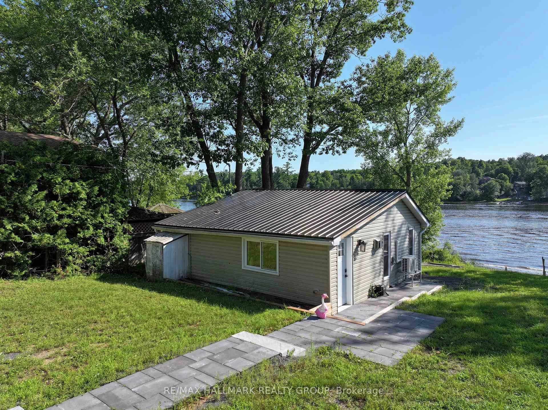 Photo 23 of 1114 Bayview Drive, Ottawa, Constance Bay — HOMEH