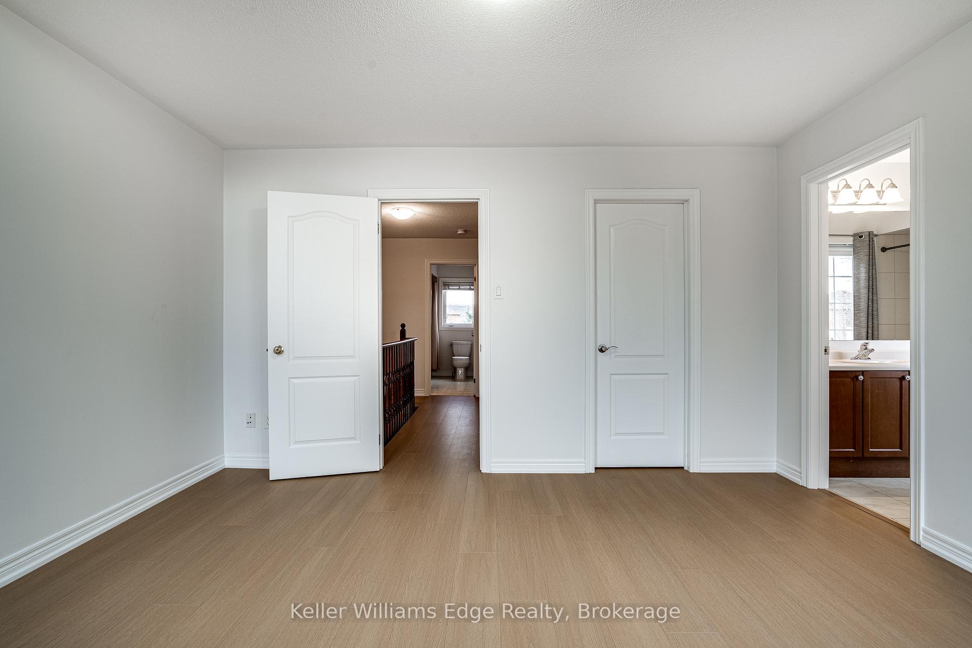 Photo 29 of 93 Glendarling Crescent, Hamilton, Winona Park — HOMEH