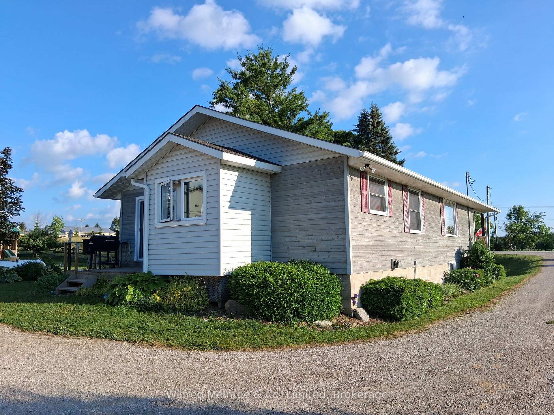 Photo 2 of 932 Bruce 86 Road, Huron-Kinloss — HOMEH