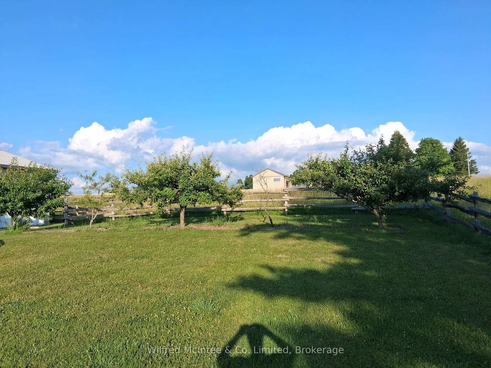 Photo 10 of 932 Bruce 86 Road, Huron-Kinloss — HOMEH