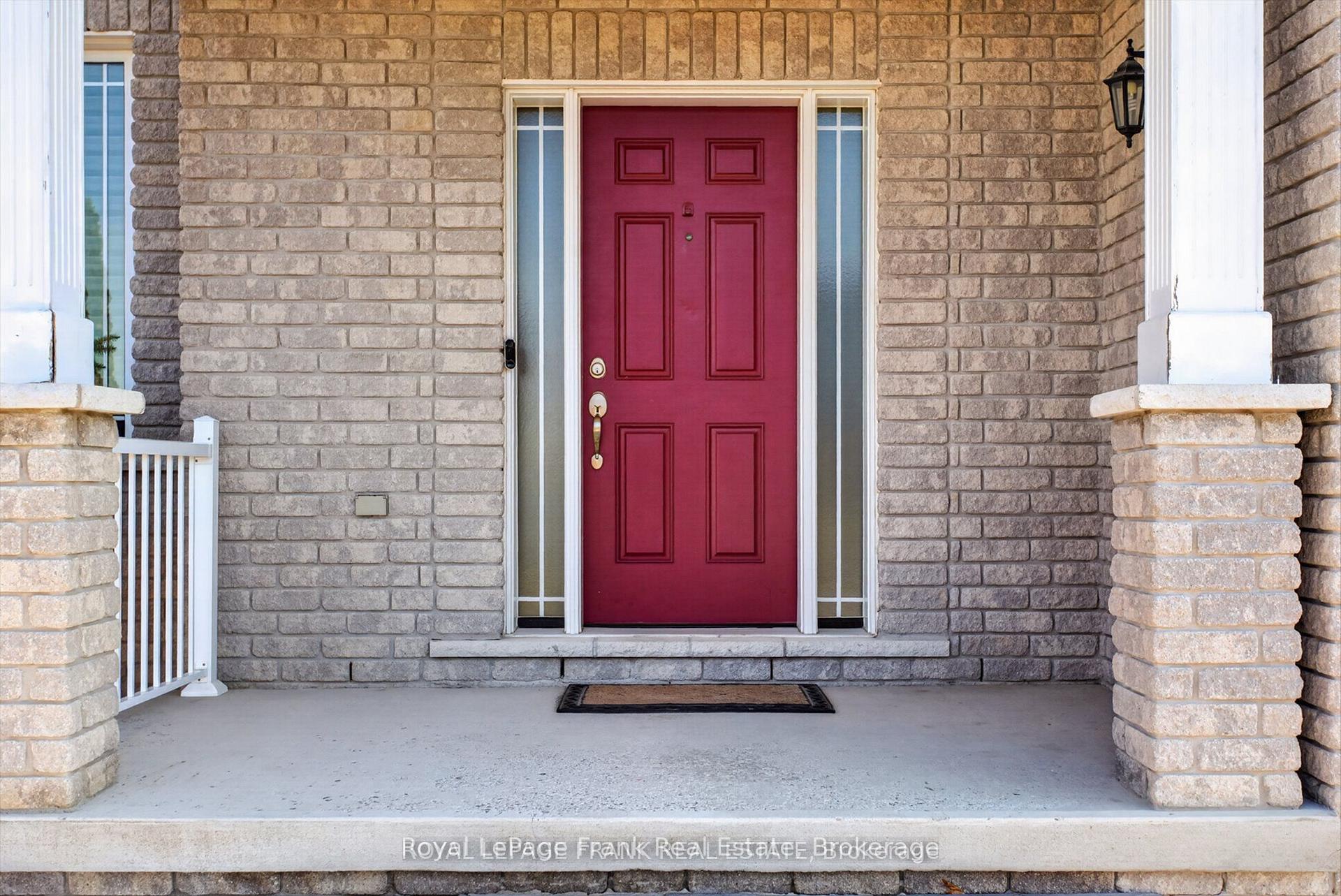 Photo 3 of 1504 Ireland Drive, Peterborough, Monaghan Ward 2 — HOMEH