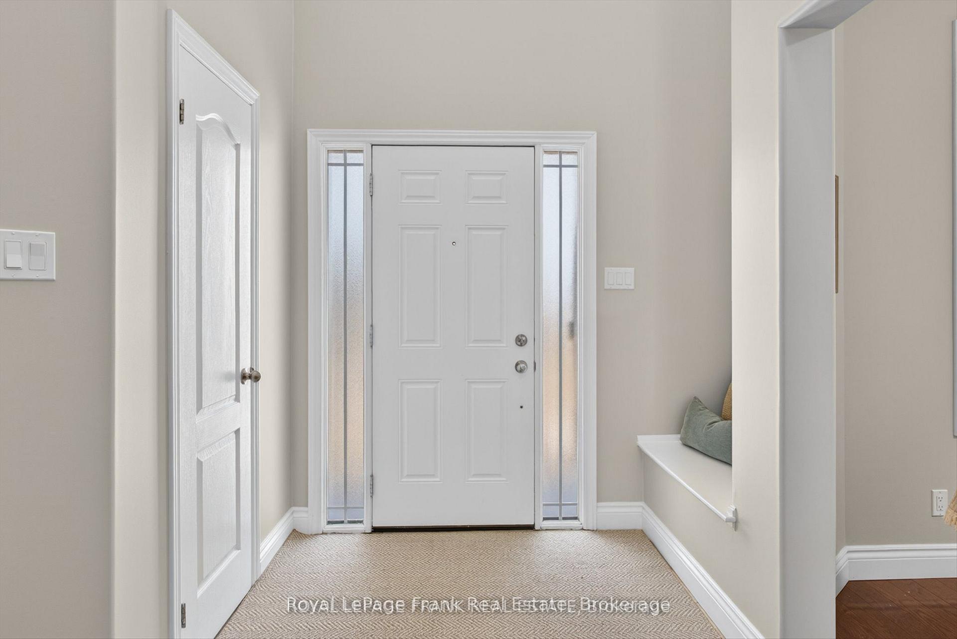 Photo 4 of 1504 Ireland Drive, Peterborough, Monaghan Ward 2 — HOMEH