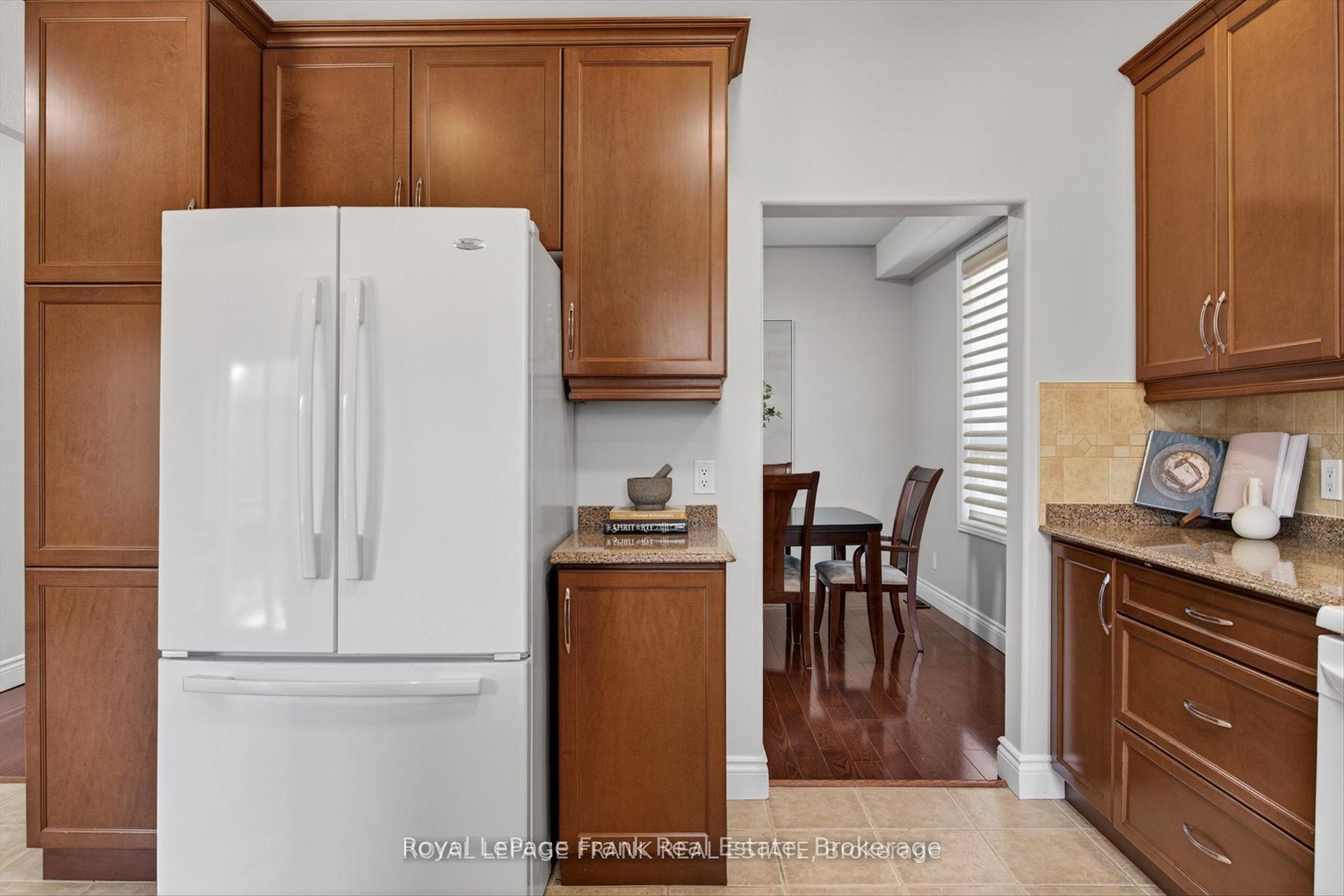 Photo 11 of 1504 Ireland Drive, Peterborough, Monaghan Ward 2 — HOMEH