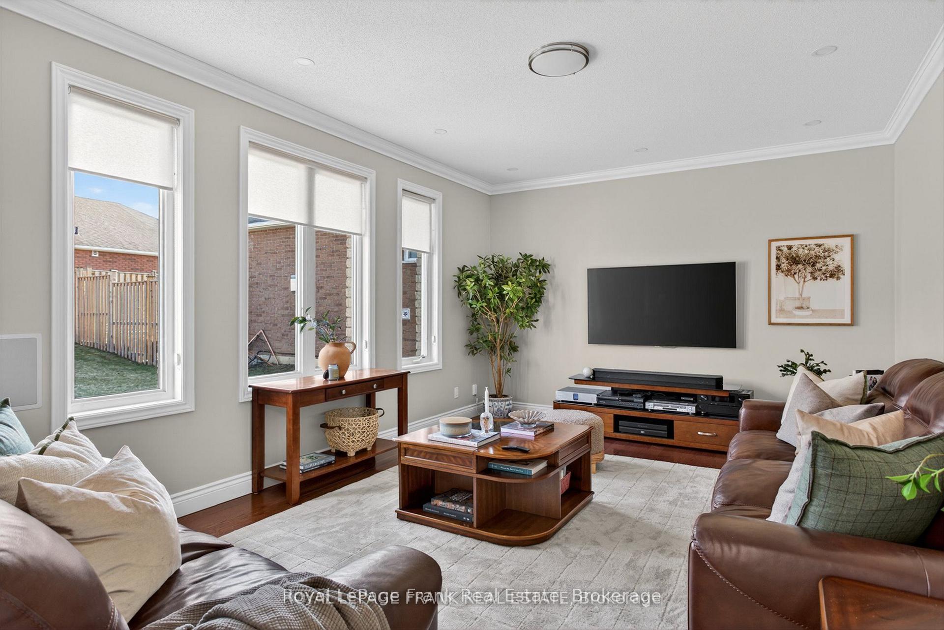 Photo 13 of 1504 Ireland Drive, Peterborough, Monaghan Ward 2 — HOMEH