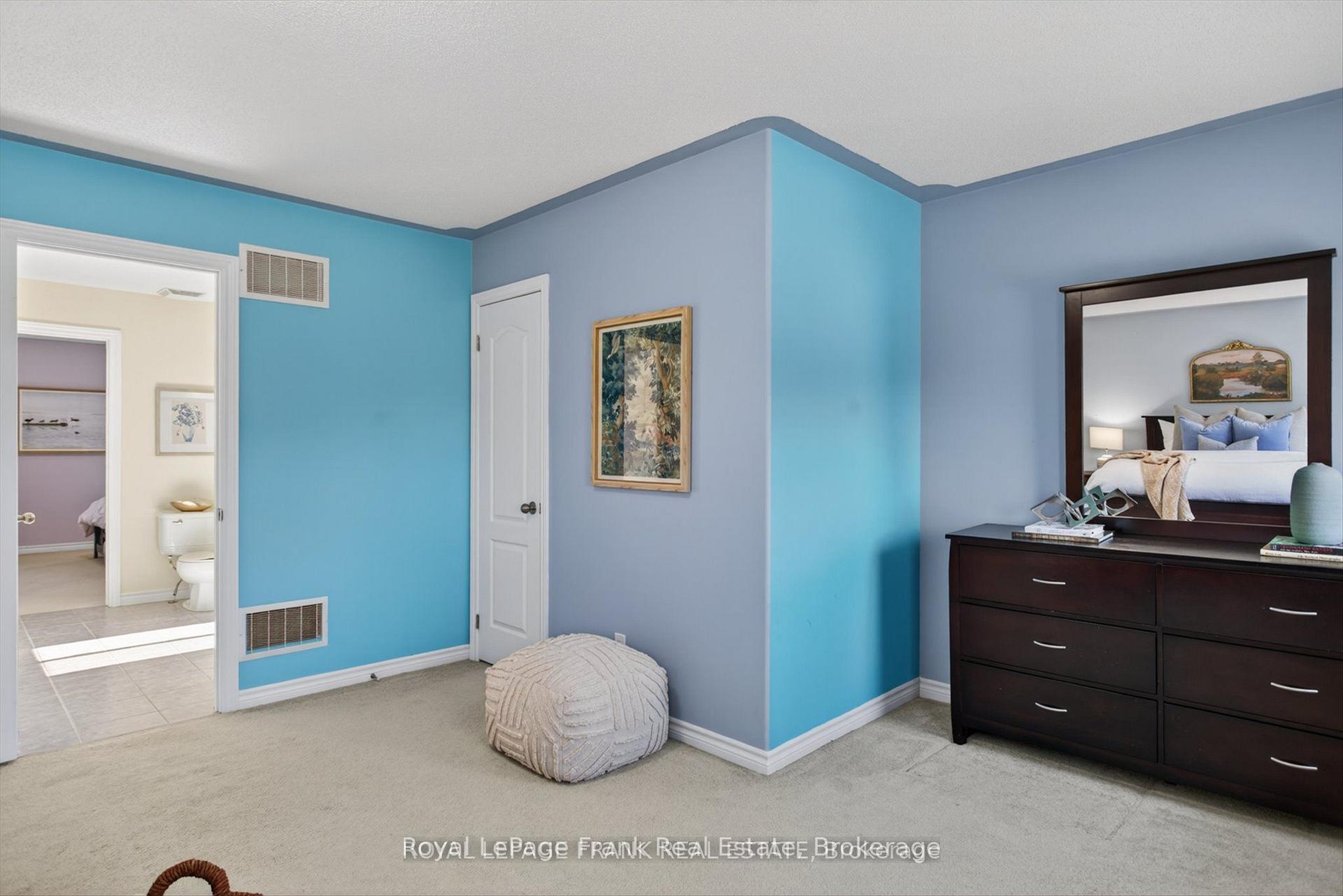 Photo 32 of 1504 Ireland Drive, Peterborough, Monaghan Ward 2 — HOMEH