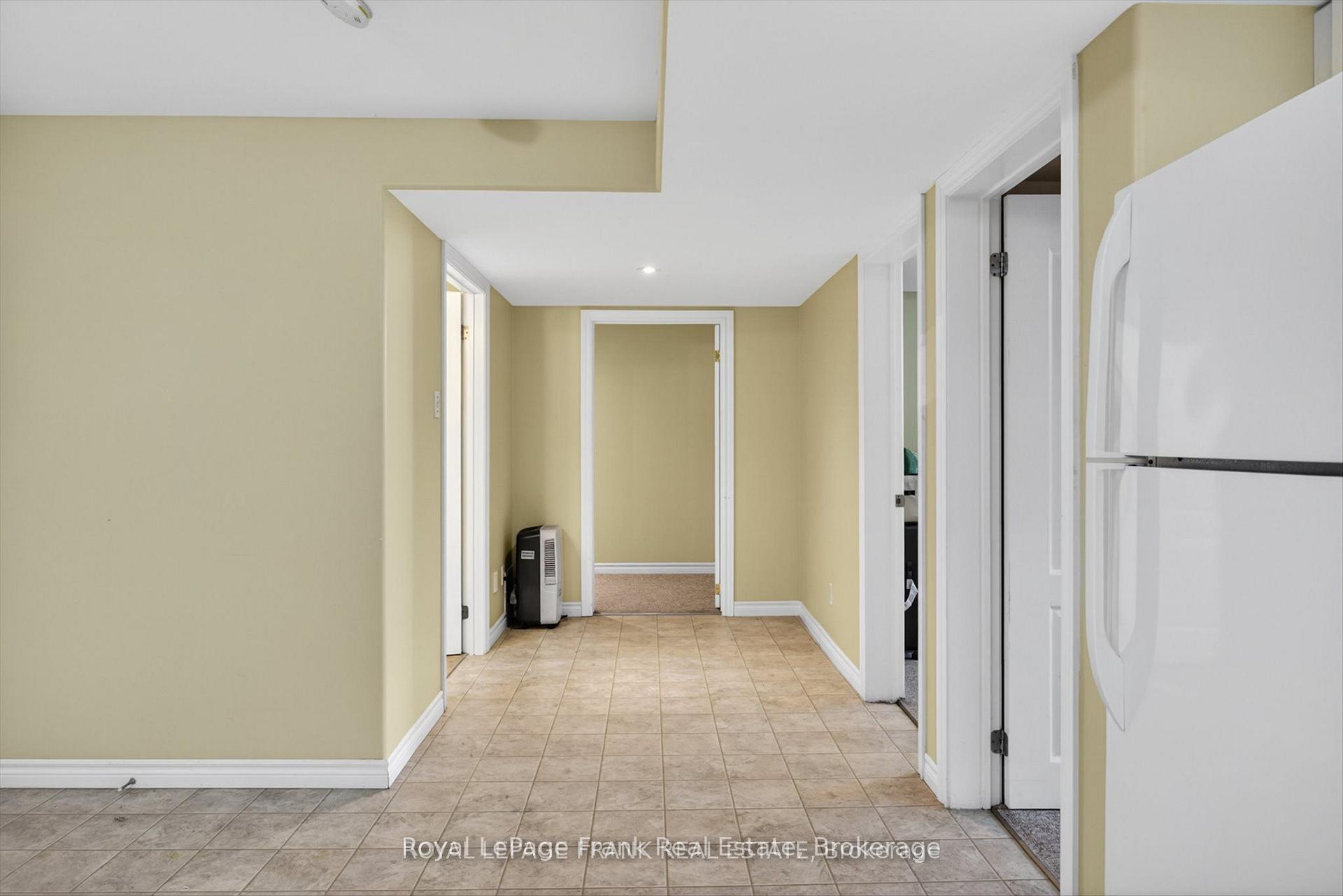 Photo 37 of 1504 Ireland Drive, Peterborough, Monaghan Ward 2 — HOMEH