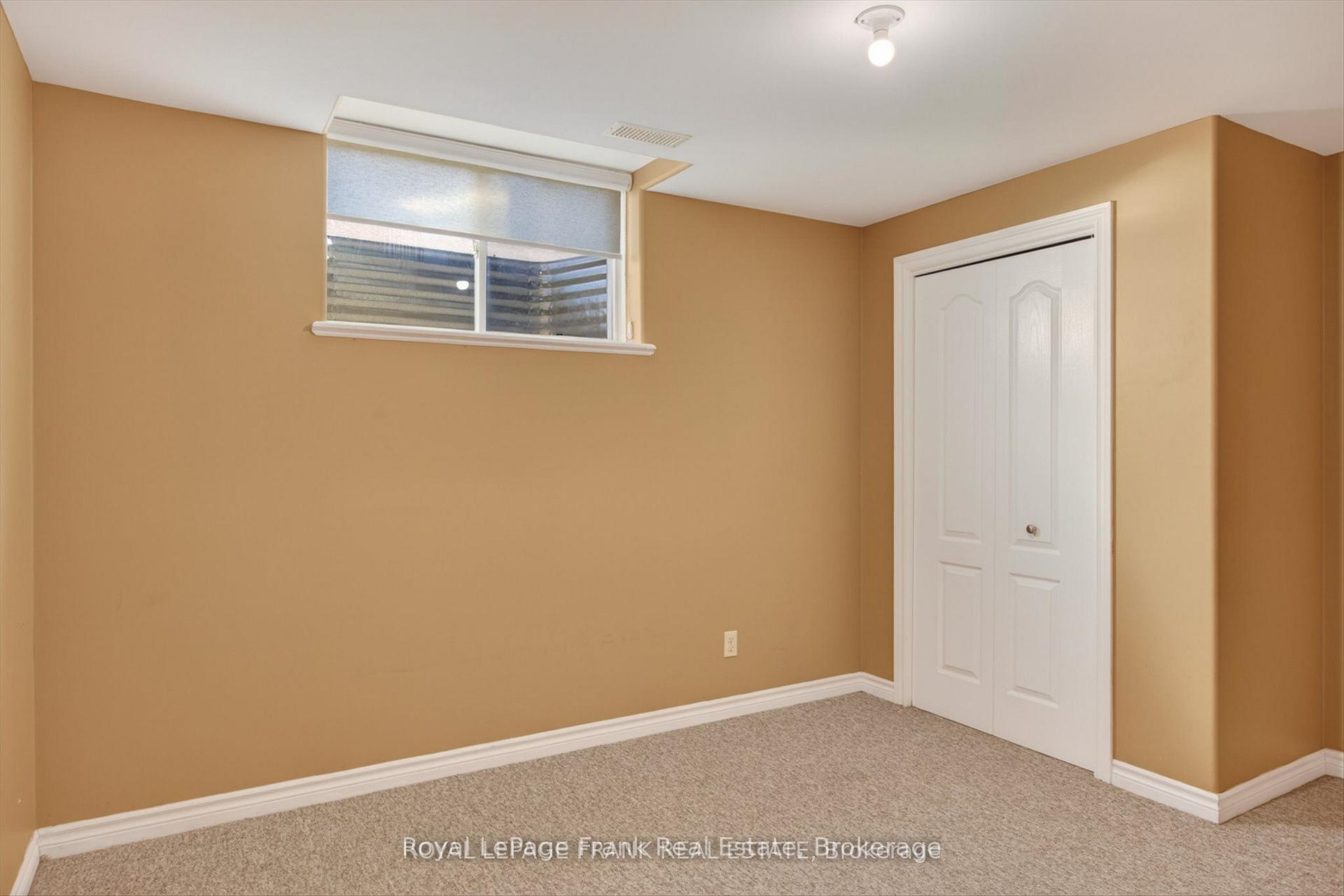 Photo 38 of 1504 Ireland Drive, Peterborough, Monaghan Ward 2 — HOMEH
