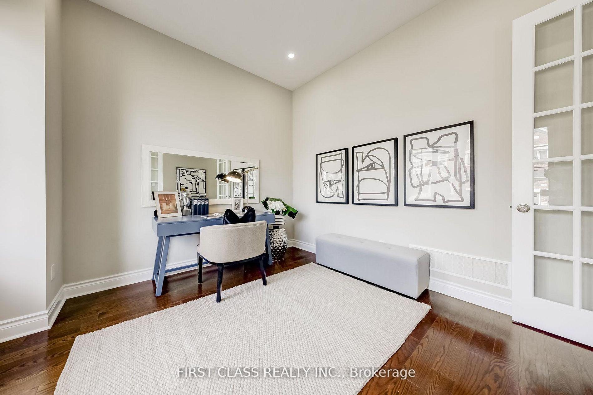 Photo 5 of 60 Match Point Court, Aurora, Aurora Estates — HOMEH