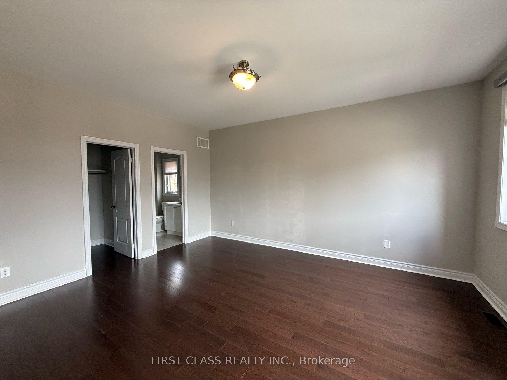 Photo 9 of 60 Match Point Court, Aurora, Aurora Estates — HOMEH