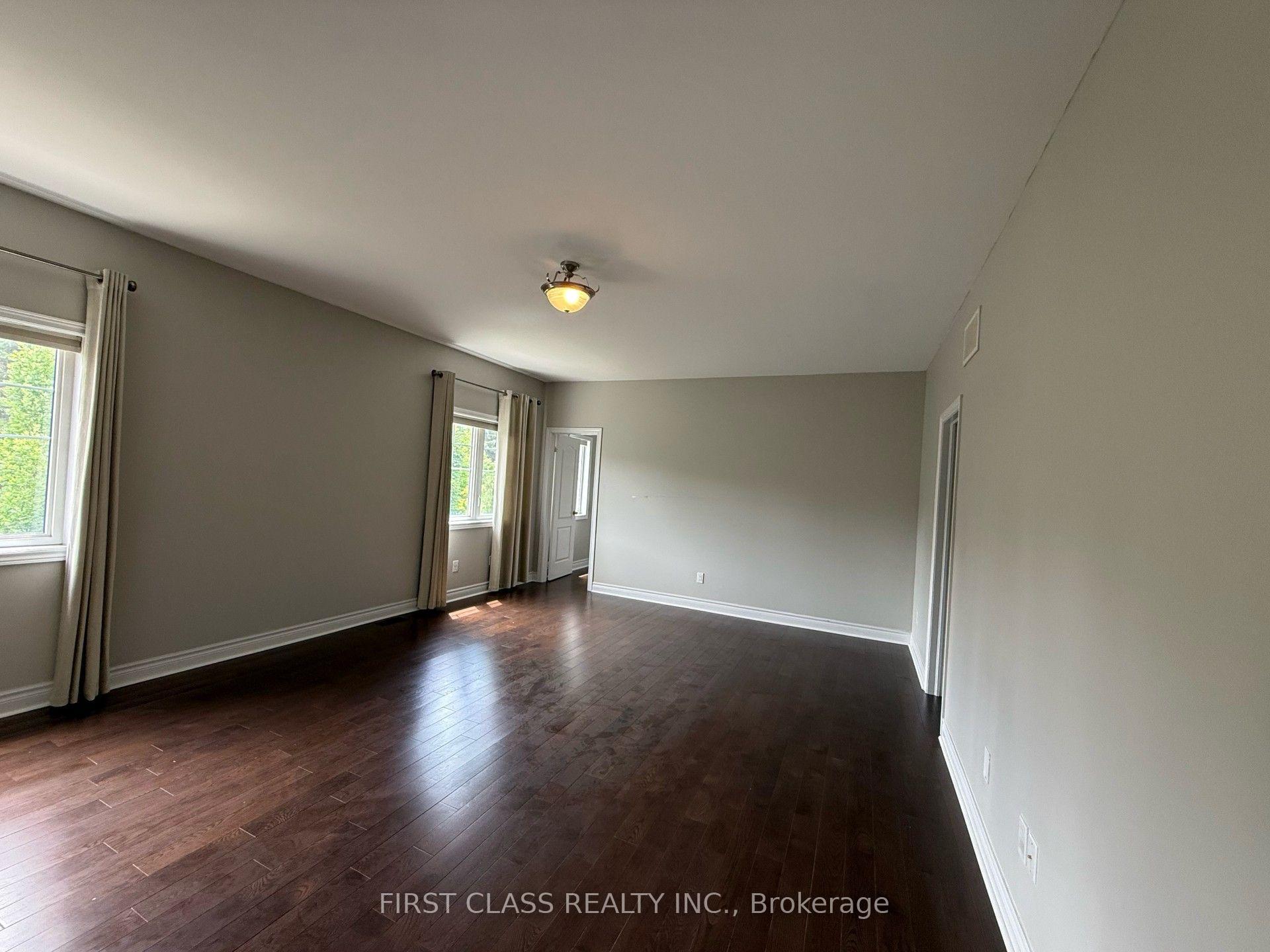 Photo 10 of 60 Match Point Court, Aurora, Aurora Estates — HOMEH