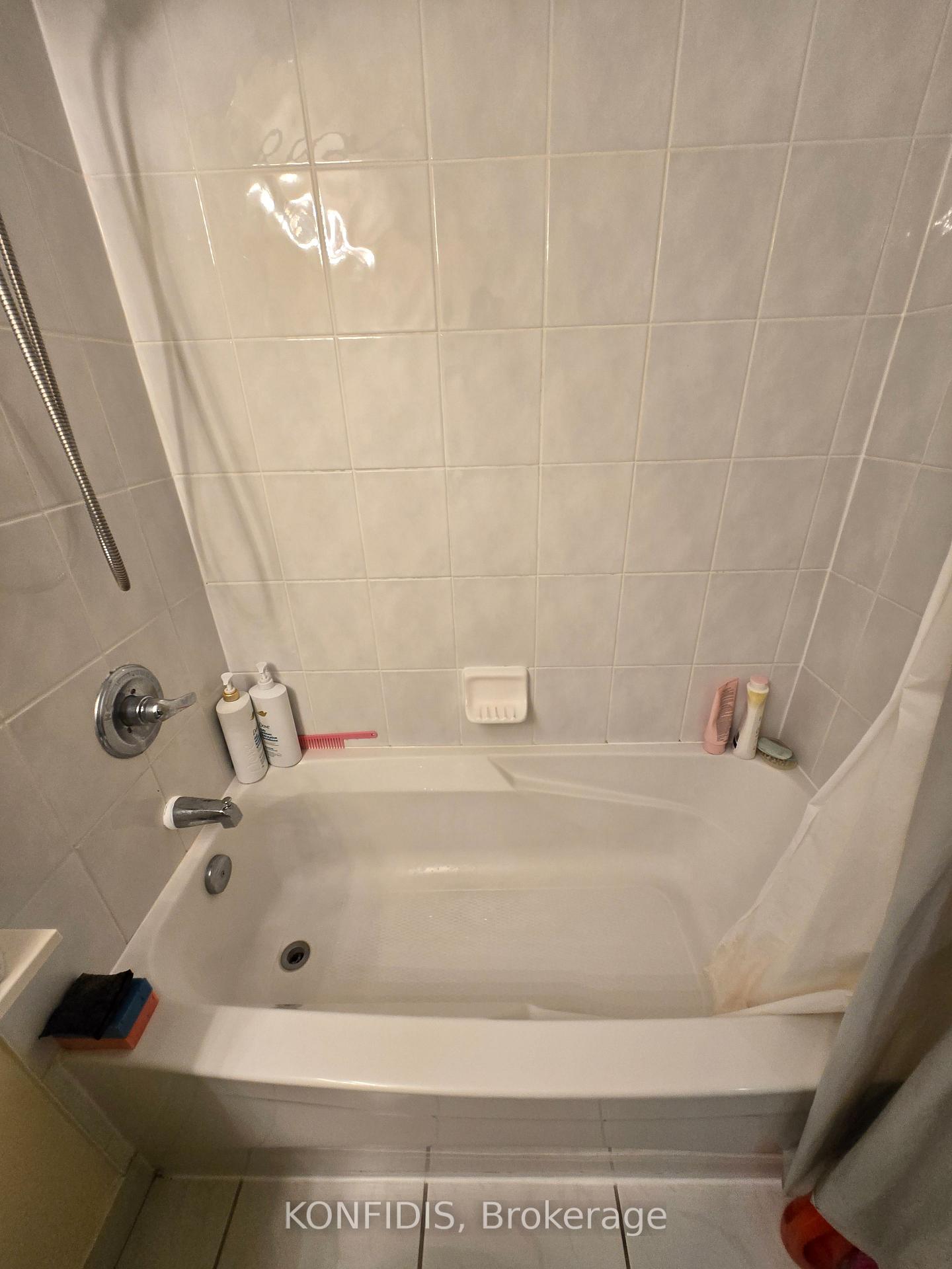 Photo 10 of Unit 2815, 155 Beecroft Road, North York, Lansing-Westgate — HOMEH