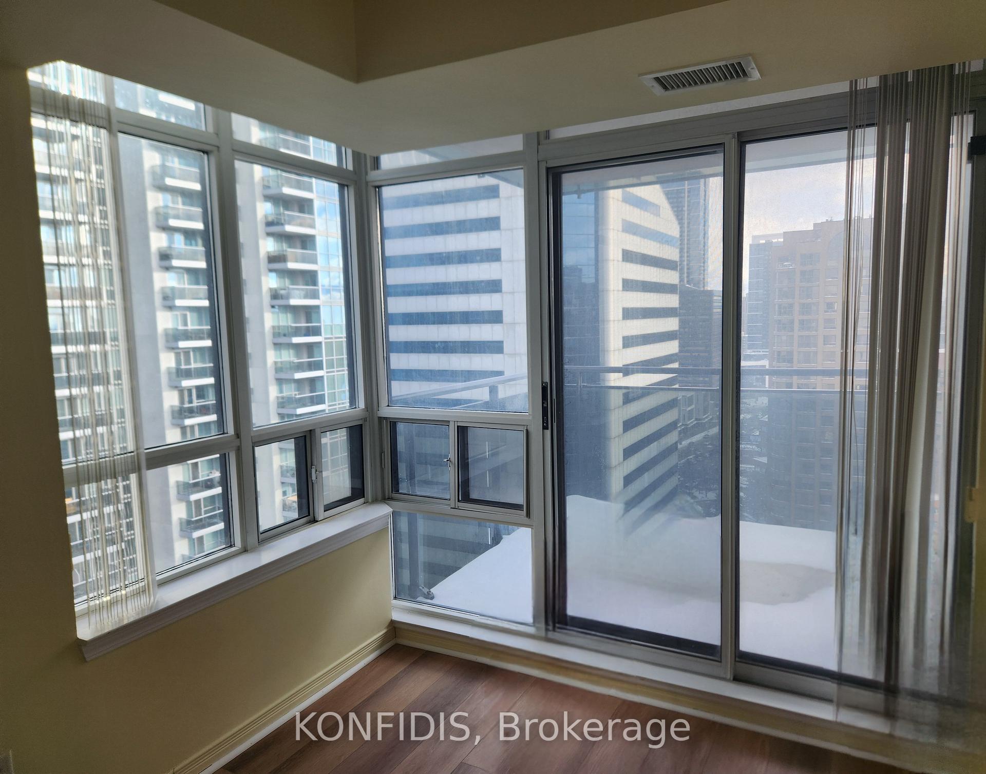 Photo 14 of Unit 2815, 155 Beecroft Road, North York, Lansing-Westgate — HOMEH