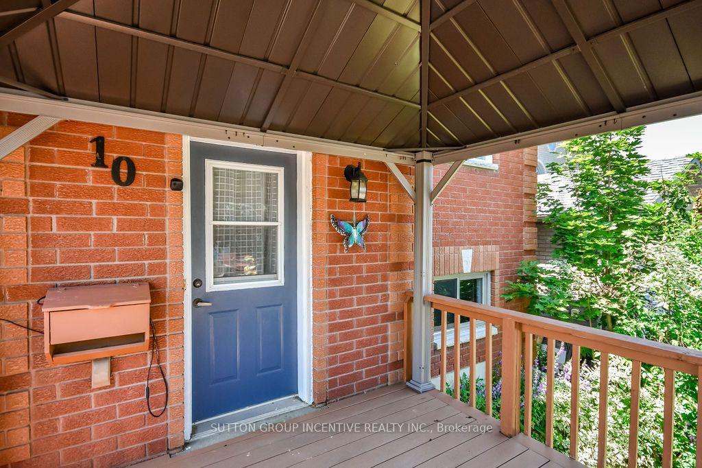 Photo 5 of 10 Palling Lane, Barrie, Grove East — HOMEH