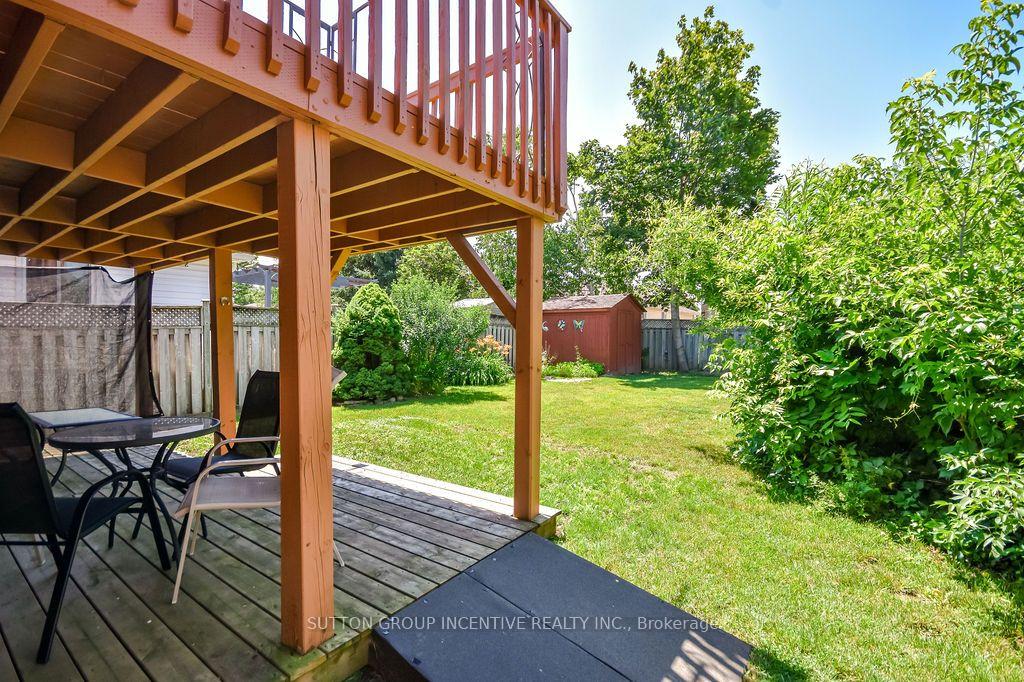 Photo 6 of 10 Palling Lane, Barrie, Grove East — HOMEH