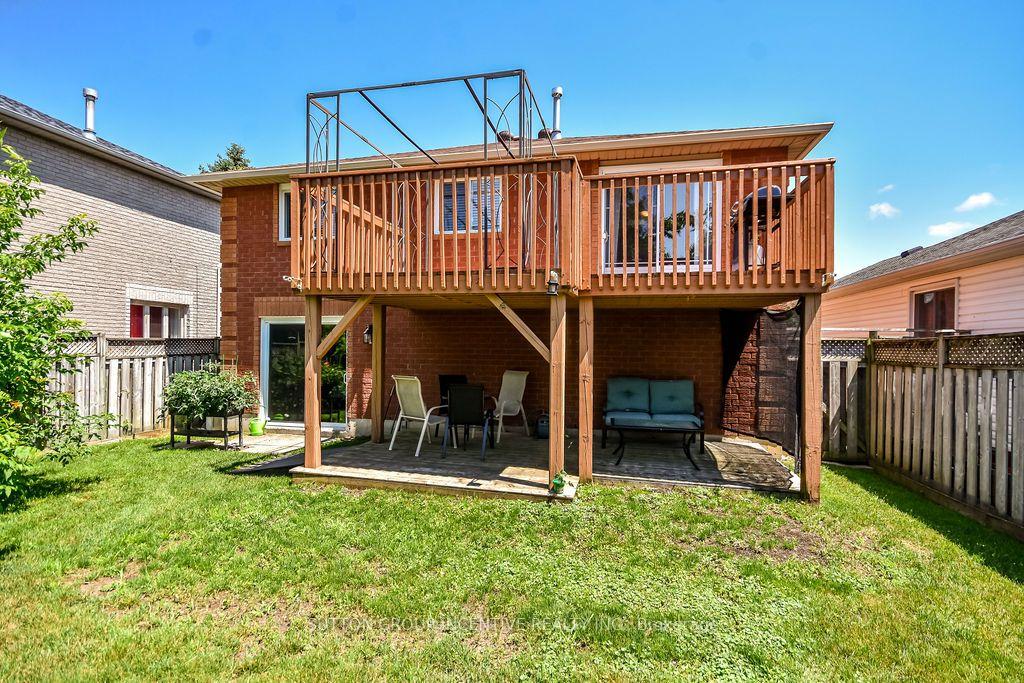 Photo 10 of 10 Palling Lane, Barrie, Grove East — HOMEH