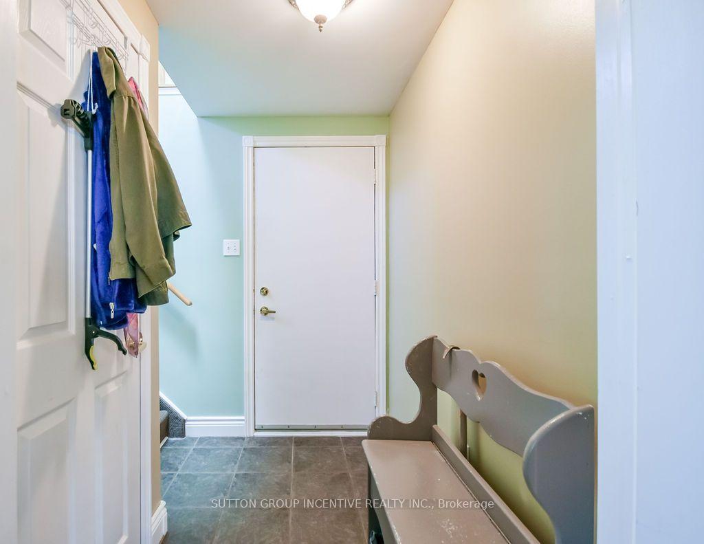 Photo 38 of 10 Palling Lane, Barrie, Grove East — HOMEH