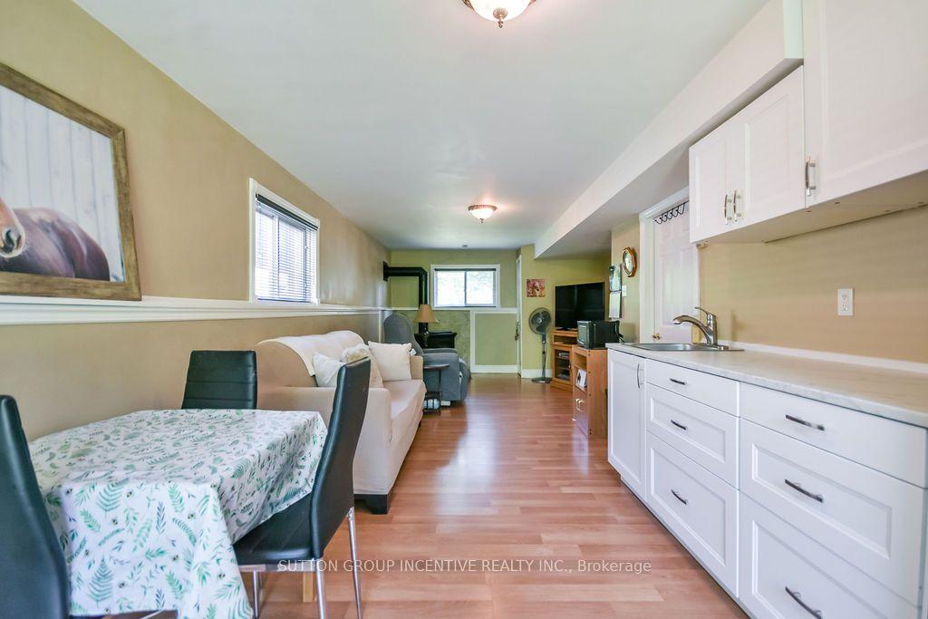 Photo 42 of 10 Palling Lane, Barrie, Grove East — HOMEH