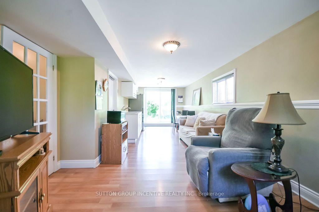 Photo 44 of 10 Palling Lane, Barrie, Grove East — HOMEH