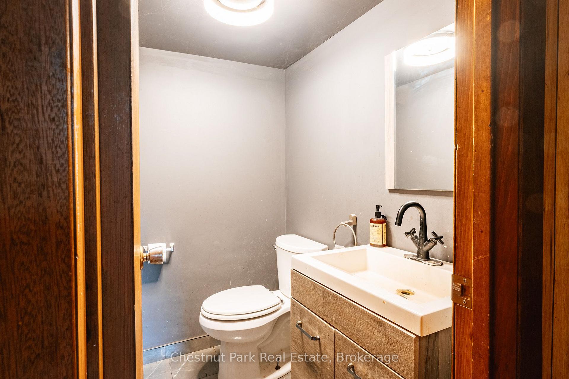 Photo 25 of 320 St Leger Street, Kitchener, Uptown Waterloo/North Ward — HOMEH