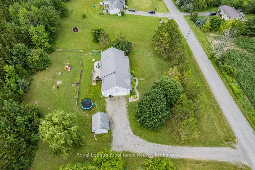 Photo 6 of 697 Gunter Settlement Road, Quinte West, Murray Ward — HOMEH