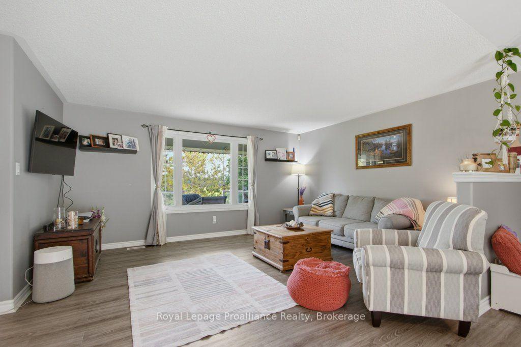 Photo 12 of 697 Gunter Settlement Road, Quinte West, Murray Ward — HOMEH