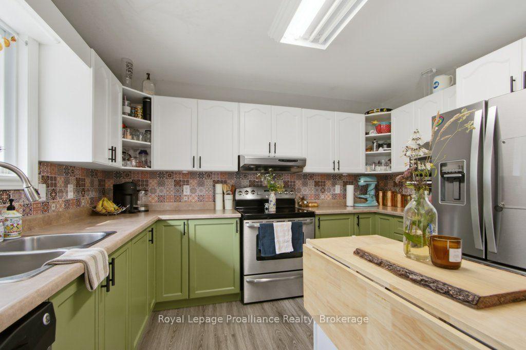 Photo 16 of 697 Gunter Settlement Road, Quinte West, Murray Ward — HOMEH