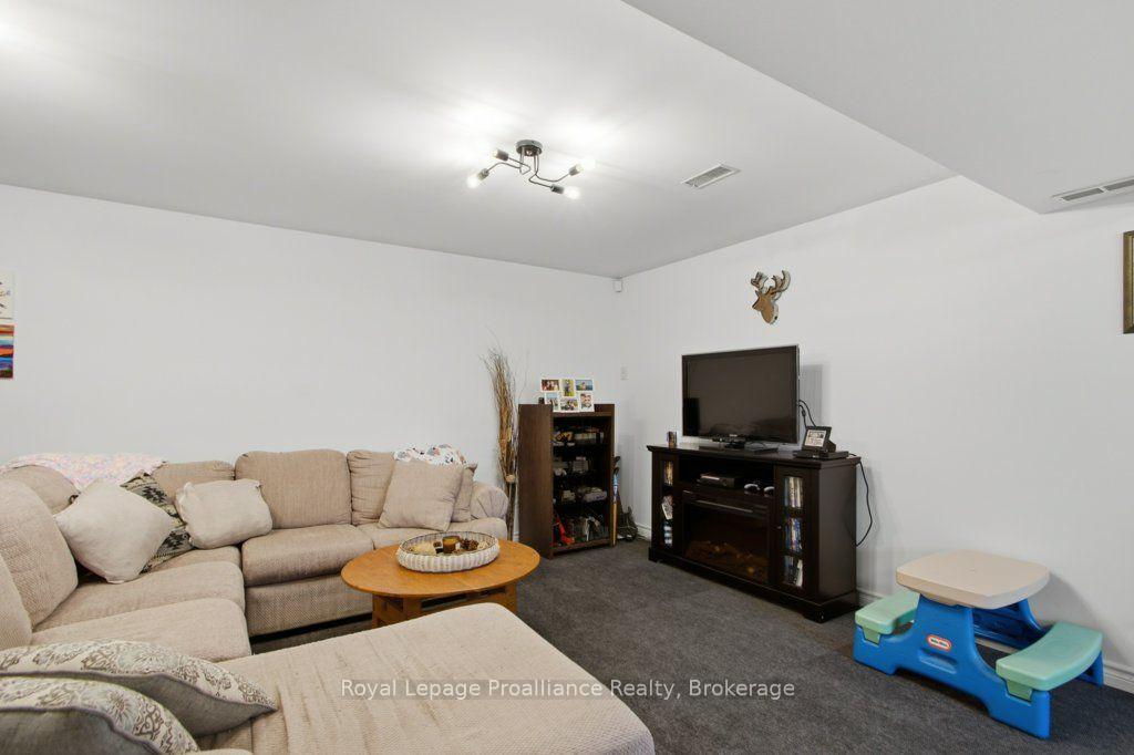Photo 28 of 697 Gunter Settlement Road, Quinte West, Murray Ward — HOMEH