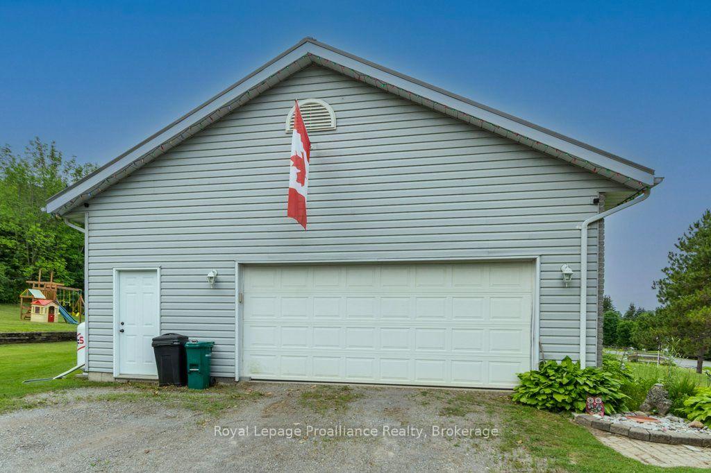 Photo 34 of 697 Gunter Settlement Road, Quinte West, Murray Ward — HOMEH