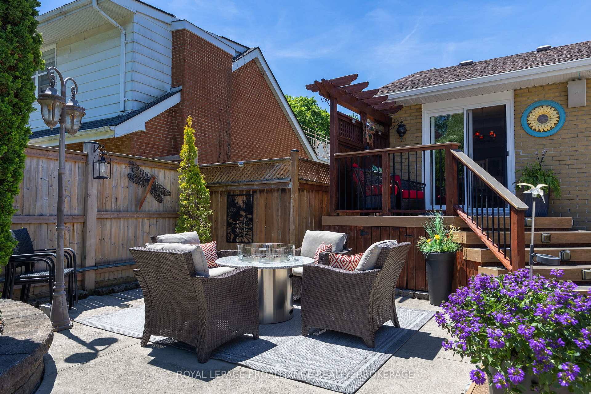 Photo 11 of 317 Avenue Road, Kingston, West of Sir John A. Blvd — HOMEH
