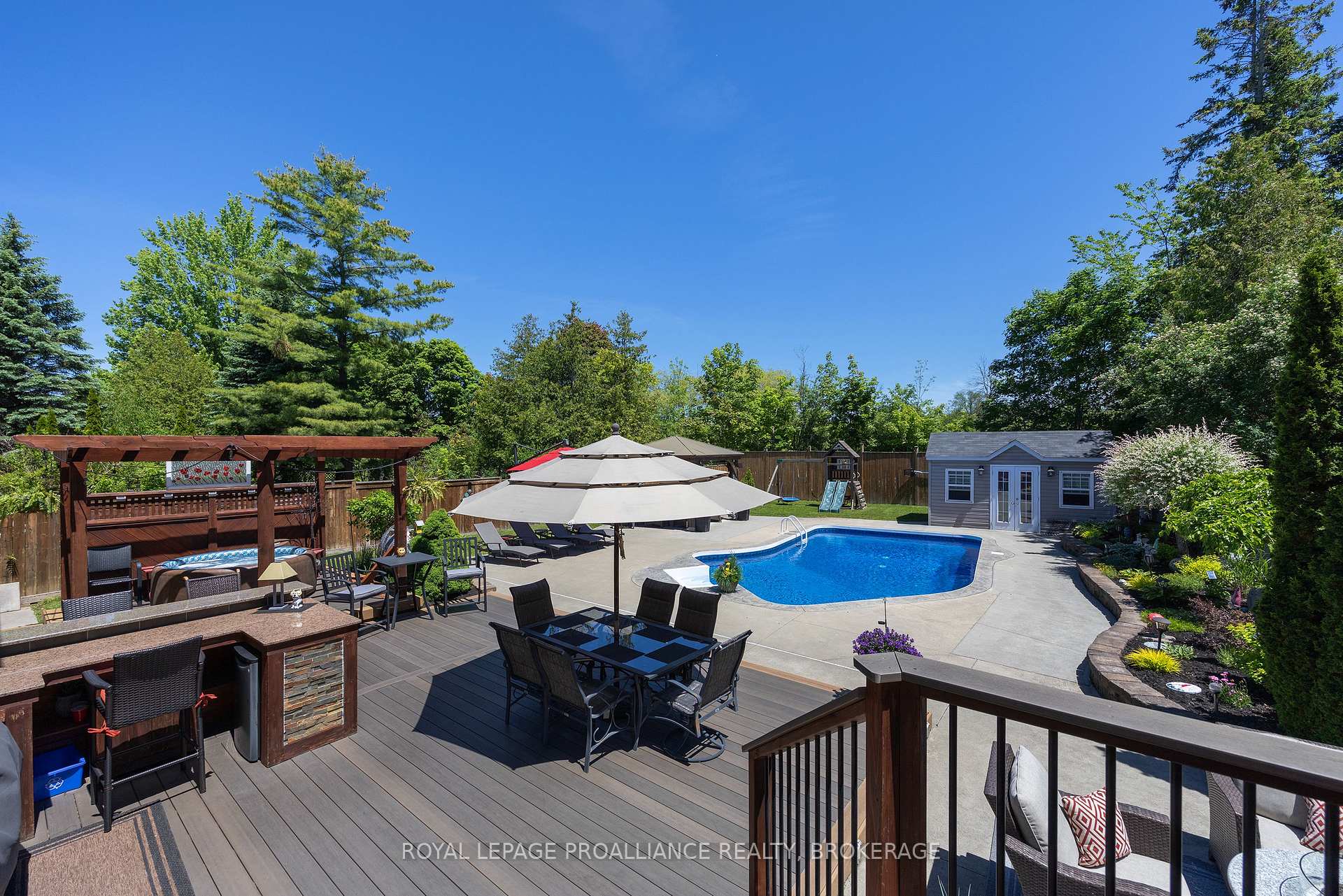 Photo 13 of 317 Avenue Road, Kingston, West of Sir John A. Blvd — HOMEH