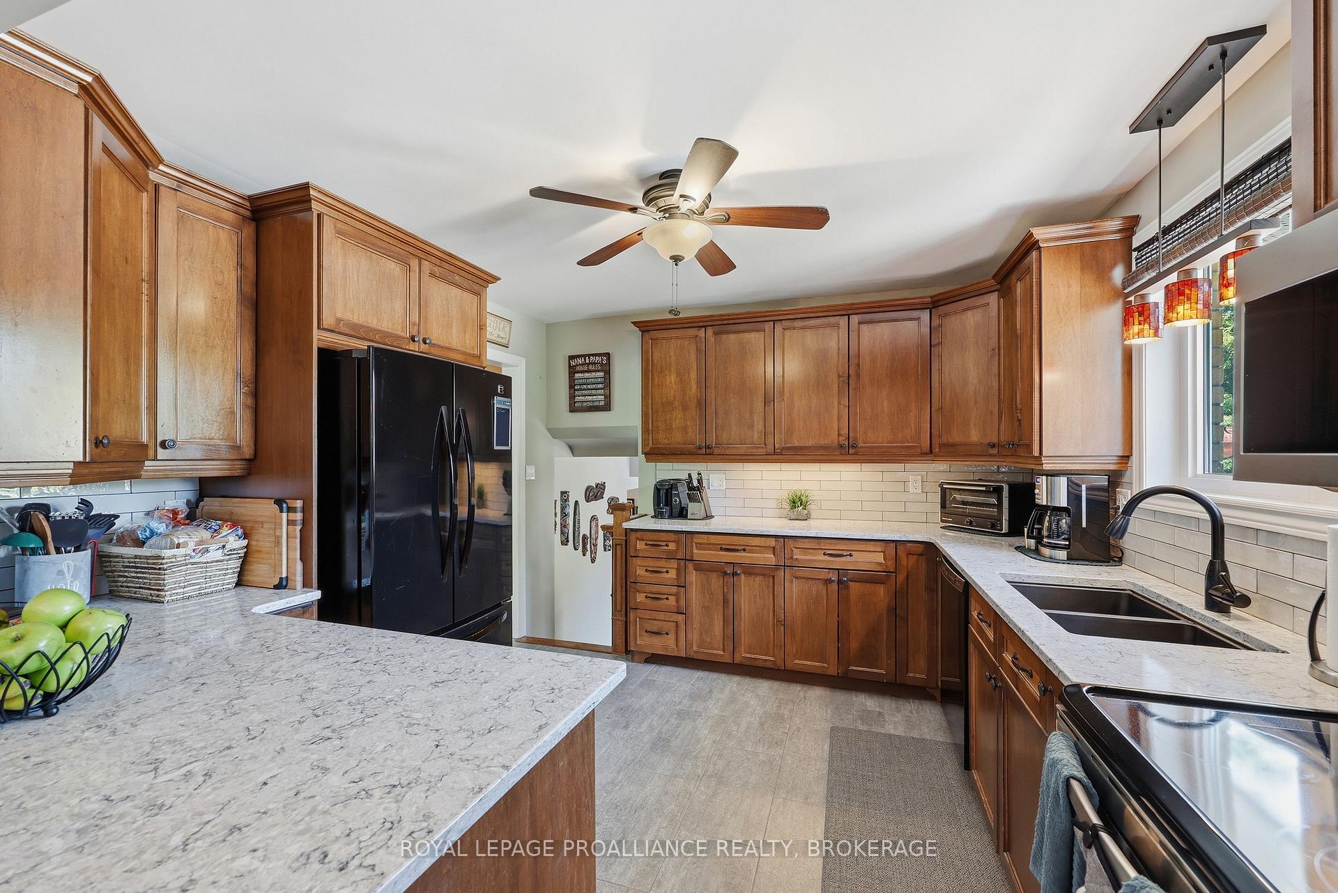Photo 30 of 317 Avenue Road, Kingston, West of Sir John A. Blvd — HOMEH