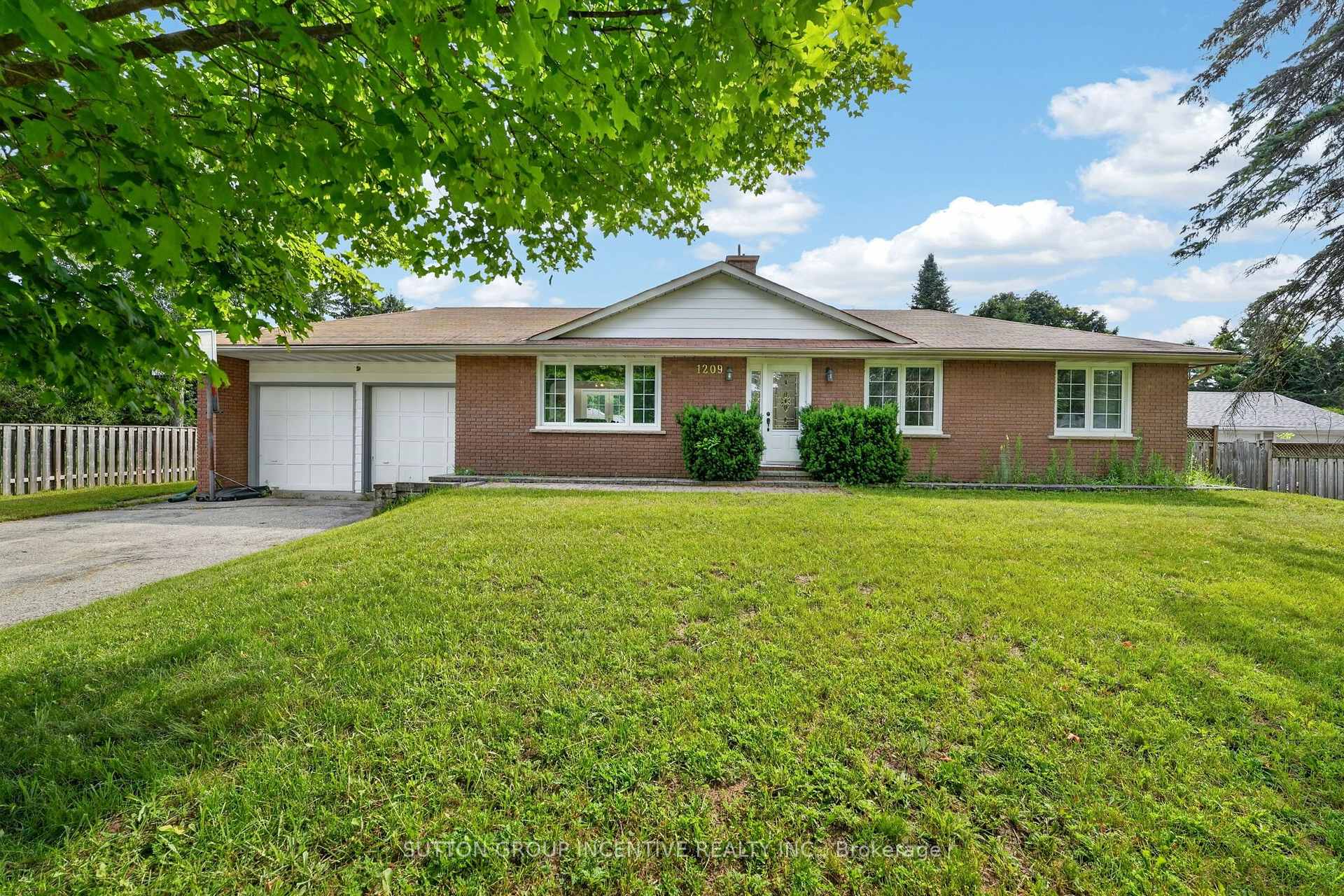 Photo 6 of 1209 St Vincent Street N, Springwater, Midhurst — HOMEH