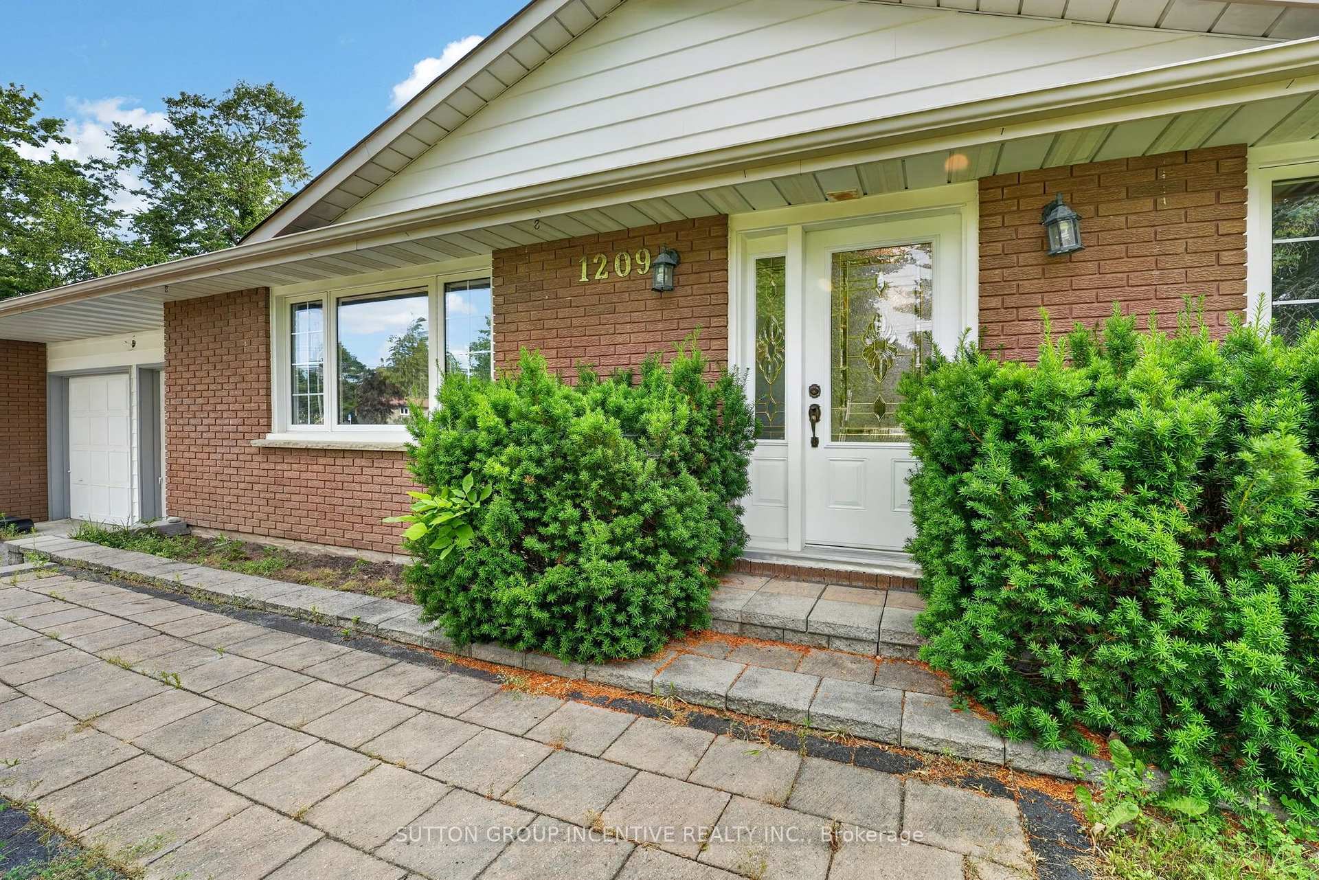 Photo 15 of 1209 St Vincent Street N, Springwater, Midhurst — HOMEH