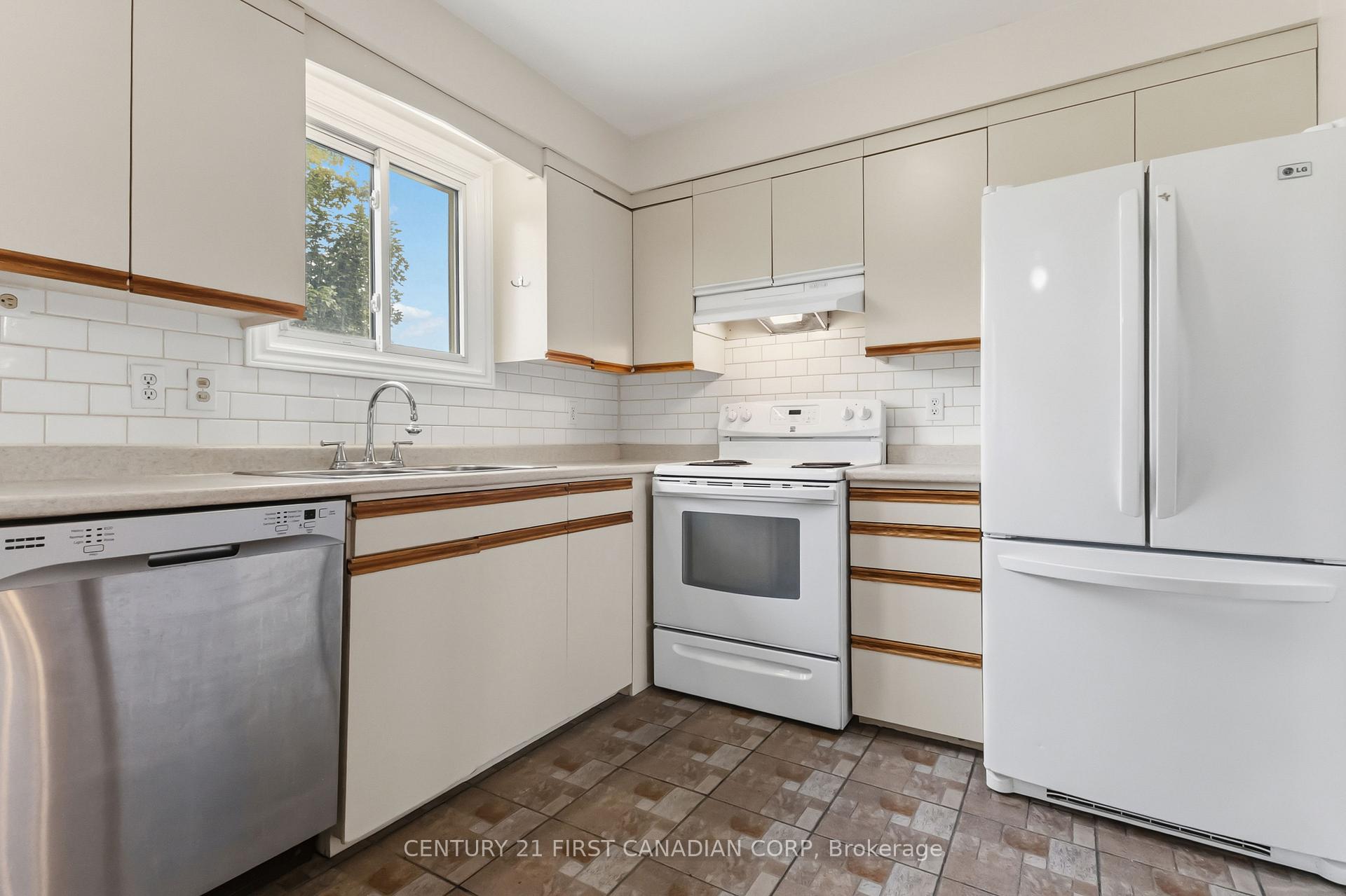 Photo 20 of Unit 54, 51 Sholto Drive, London, South X — HOMEH