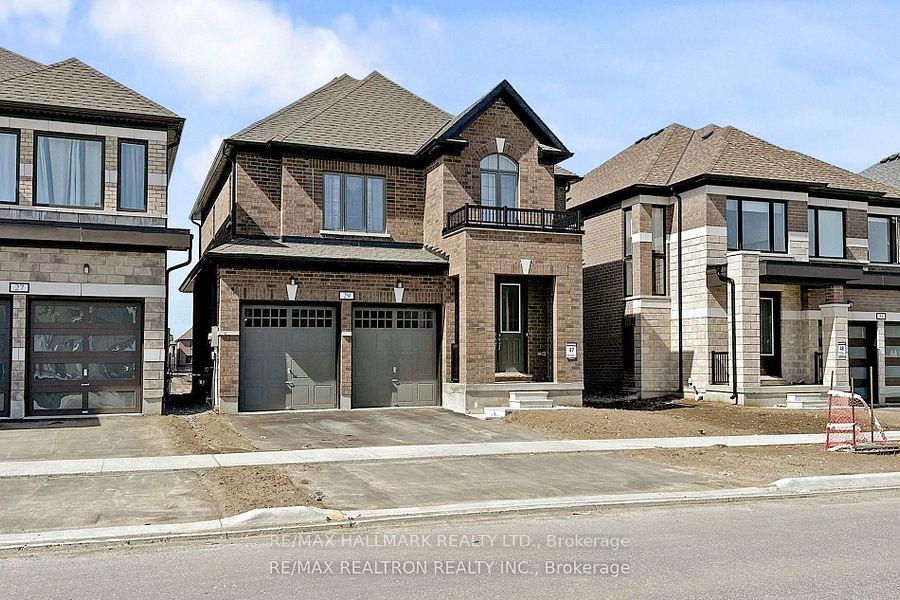Photo 2 of 29 O'neill Street, Kawartha Lakes, Lindsay — HOMEH