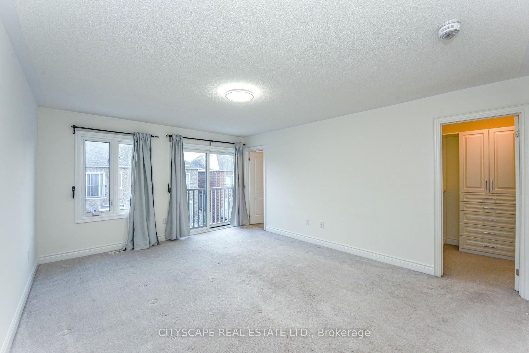 Photo 13 of 8652 Financial Drive, Brampton, Bram West — HOMEH