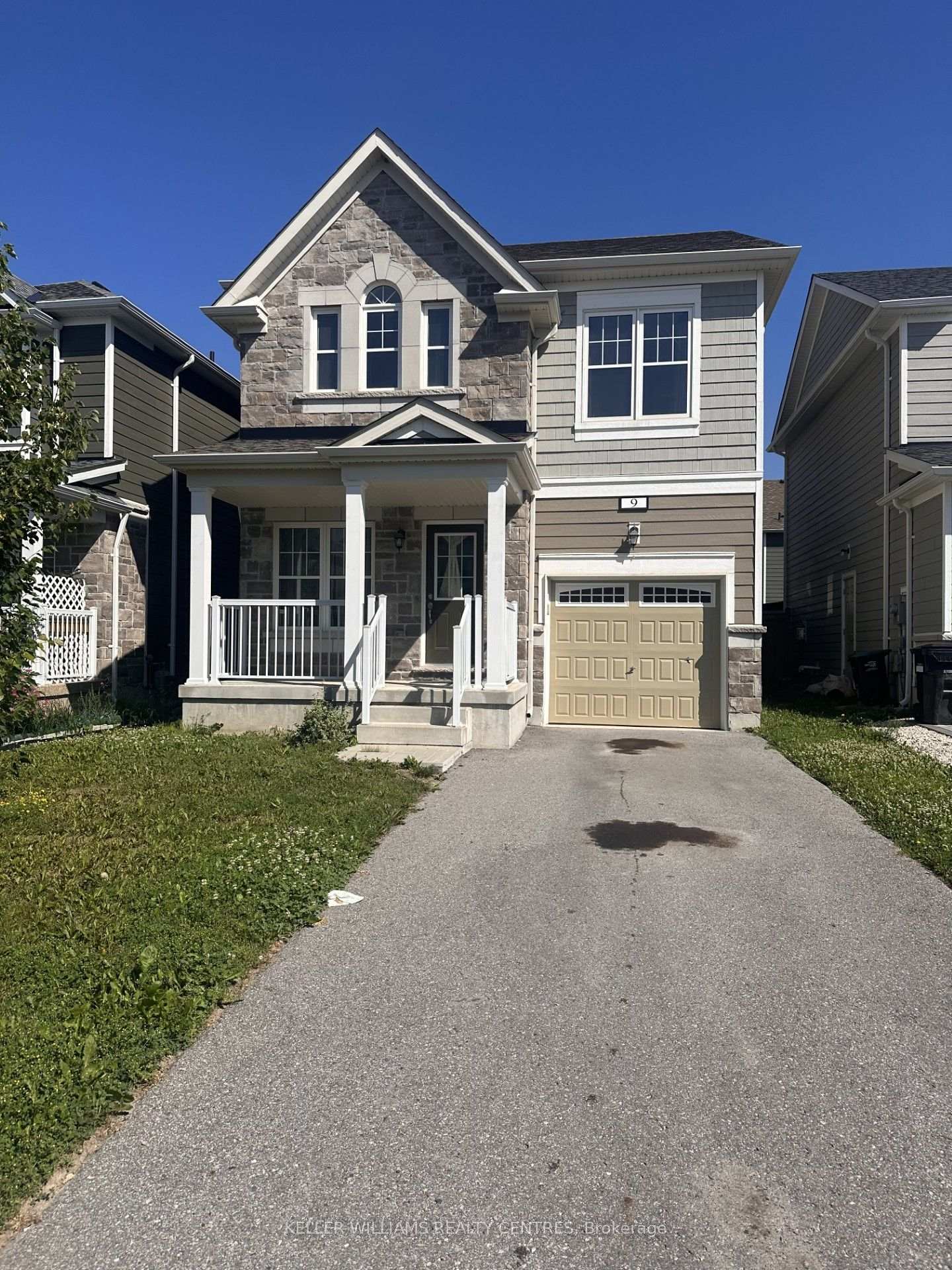 Photo 2 of 9 Catamaran Drive, Wasaga Beach — HOMEH