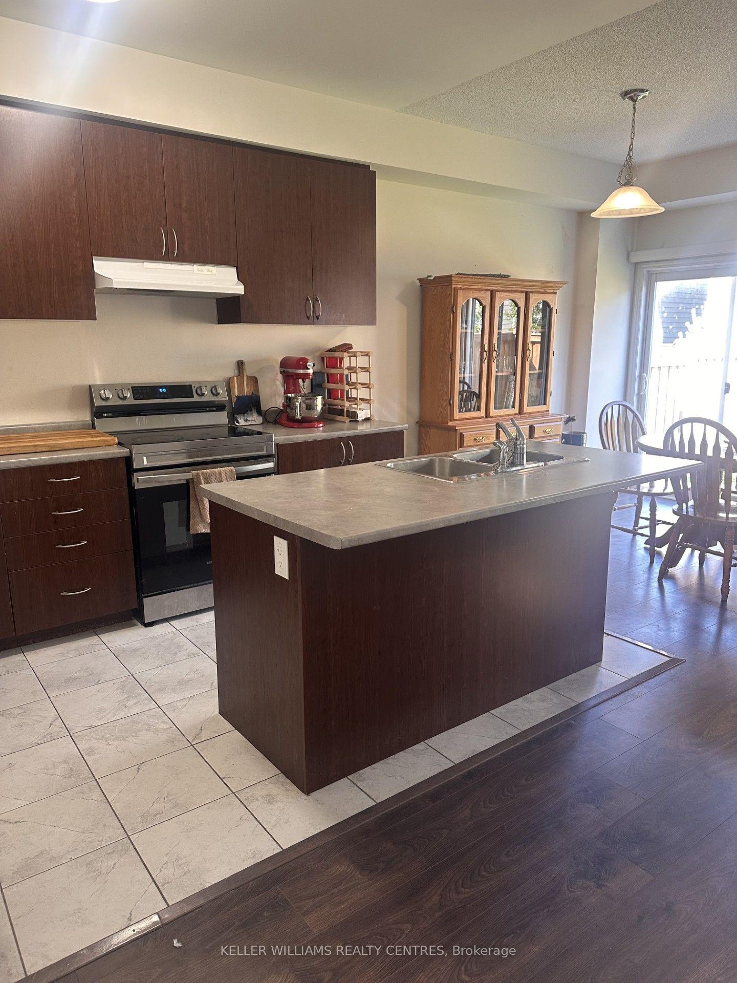 Photo 8 of 9 Catamaran Drive, Wasaga Beach — HOMEH