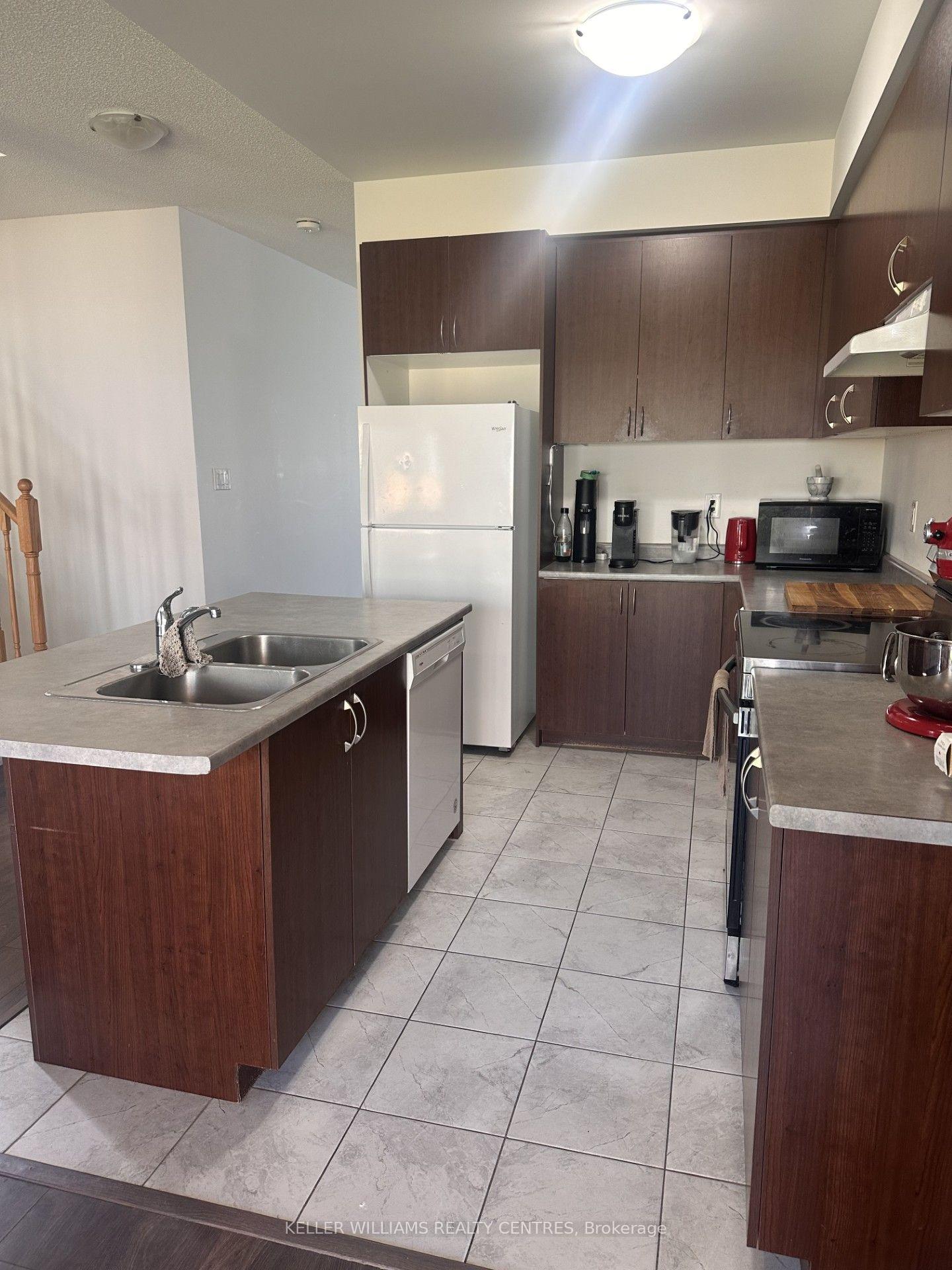 Photo 9 of 9 Catamaran Drive, Wasaga Beach — HOMEH