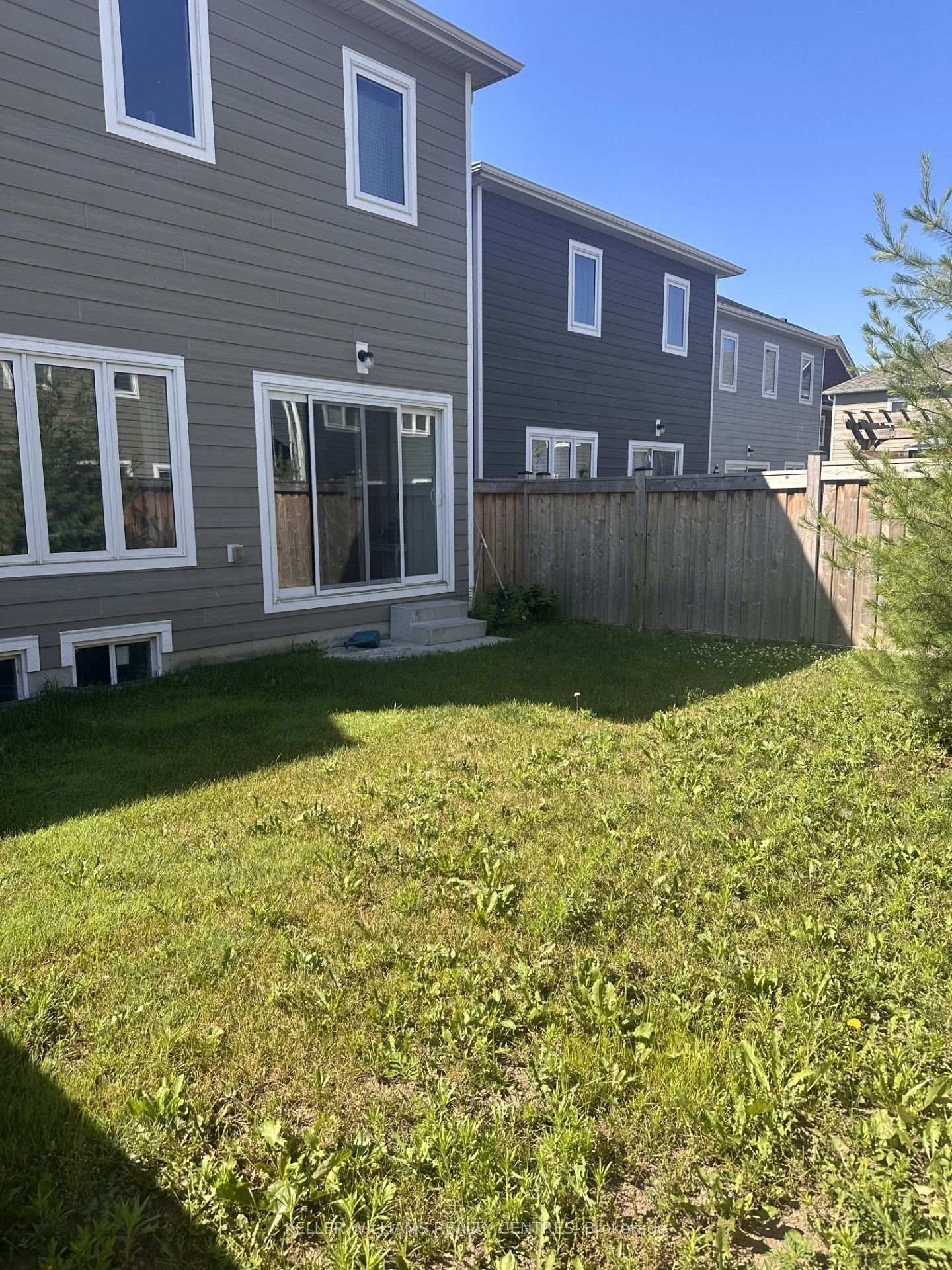 Photo 29 of 9 Catamaran Drive, Wasaga Beach — HOMEH