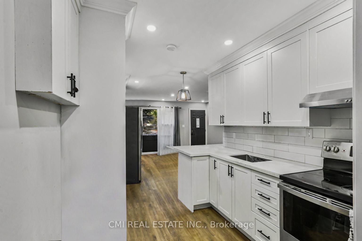 Photo 4 of 1226 Wigle Avenue, Windsor, Sandwich — HOMEH