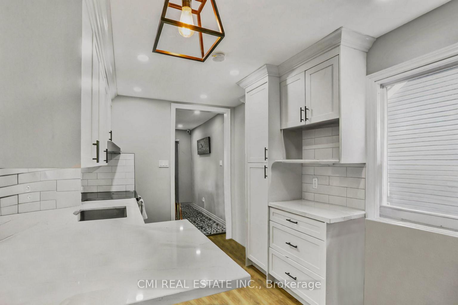 Photo 5 of 1226 Wigle Avenue, Windsor, Sandwich — HOMEH
