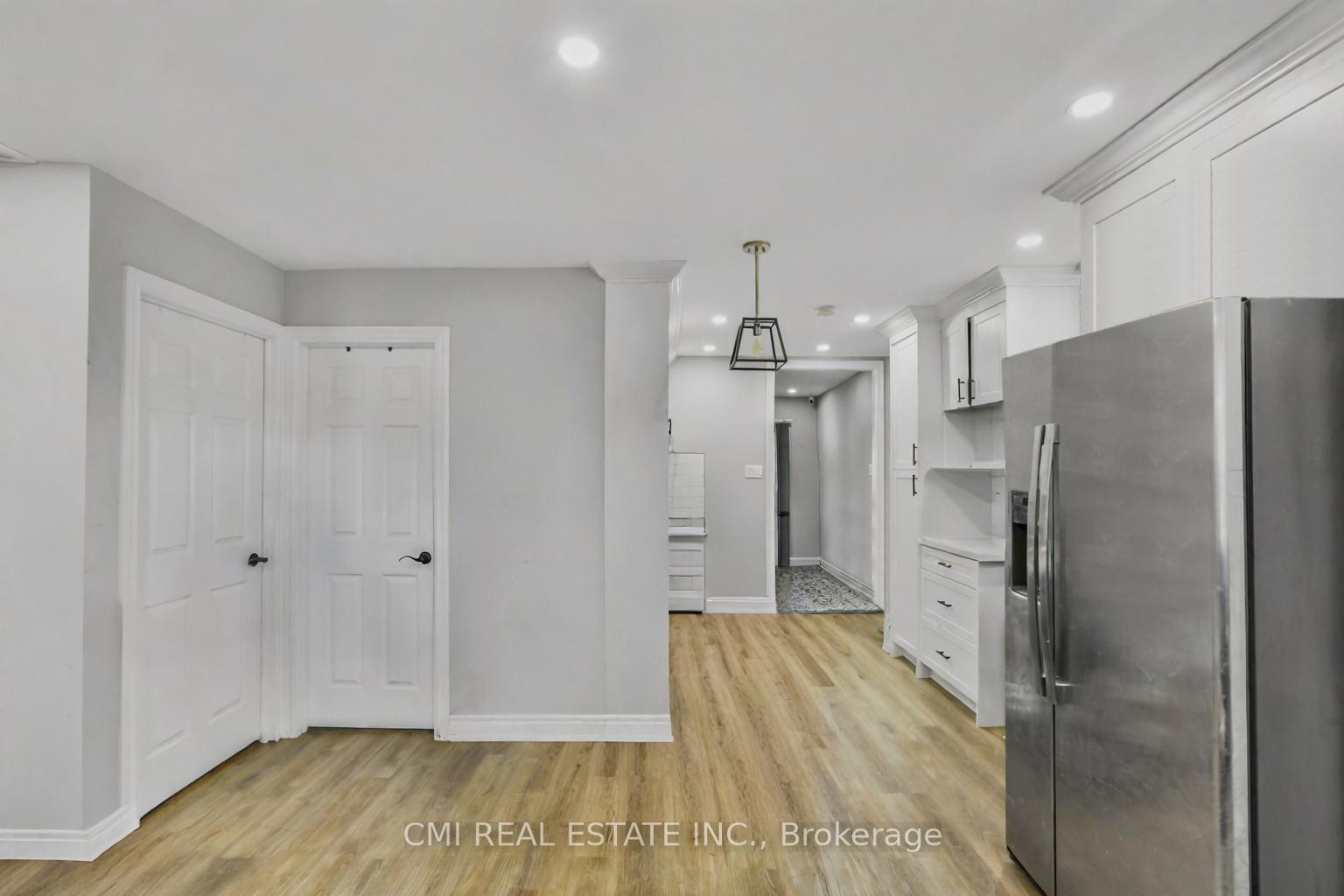 Photo 12 of 1226 Wigle Avenue, Windsor, Sandwich — HOMEH